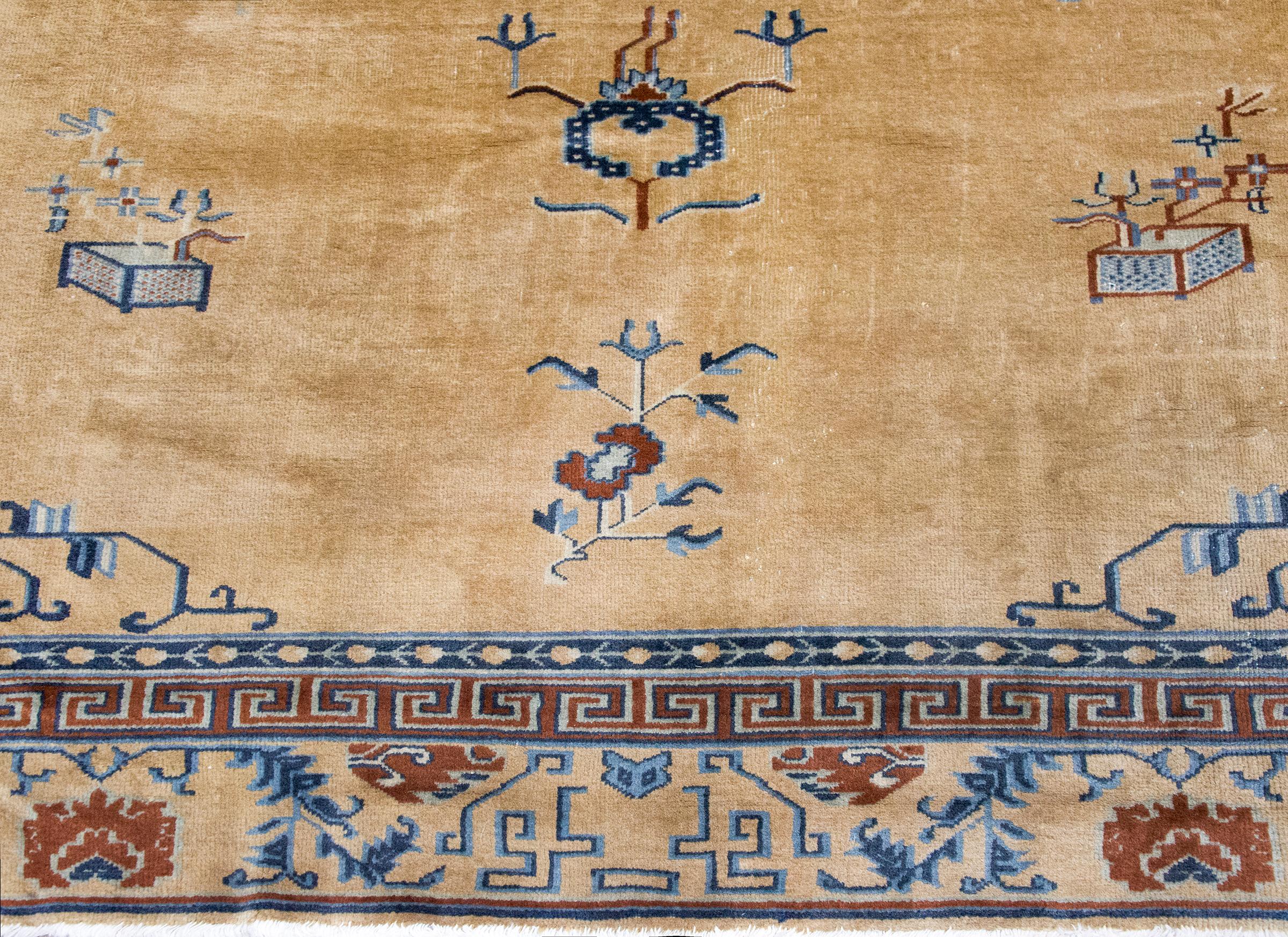 Early 20th Century Chinese Peking Rug For Sale 3