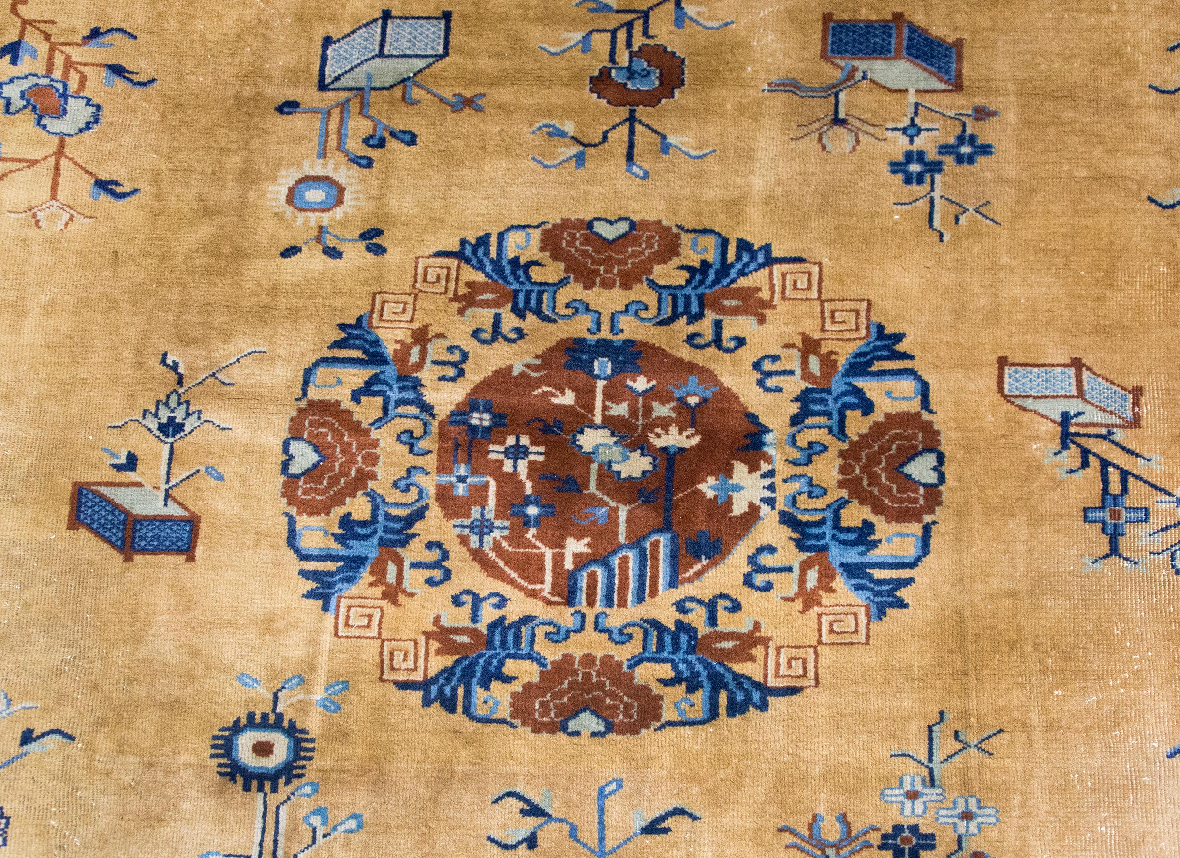 Early 20th Century Chinese Peking Rug For Sale 4
