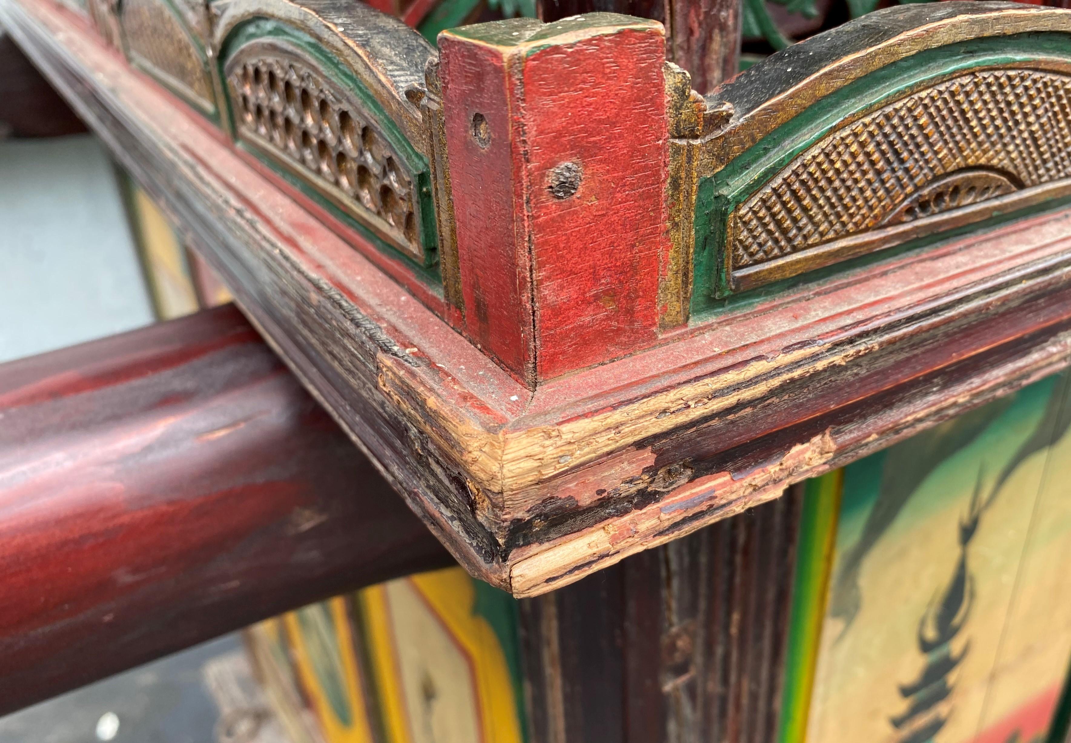 Early 20th Century Chinese Polychrome Wedding Sedan Chair 10