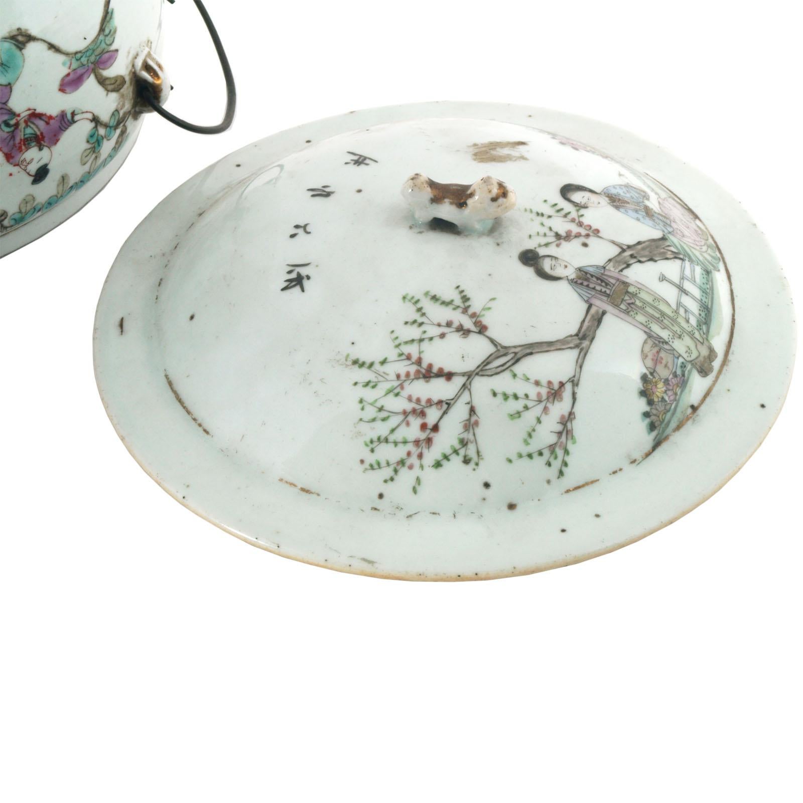Glazed Early 20th Century Chinese Porcelain Bucket Vase, Famille Verte For Sale