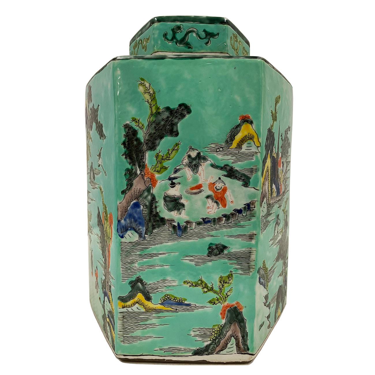 Cinese Vaso di porcellana cinese dei primi del Novecento con coperchio in vendita