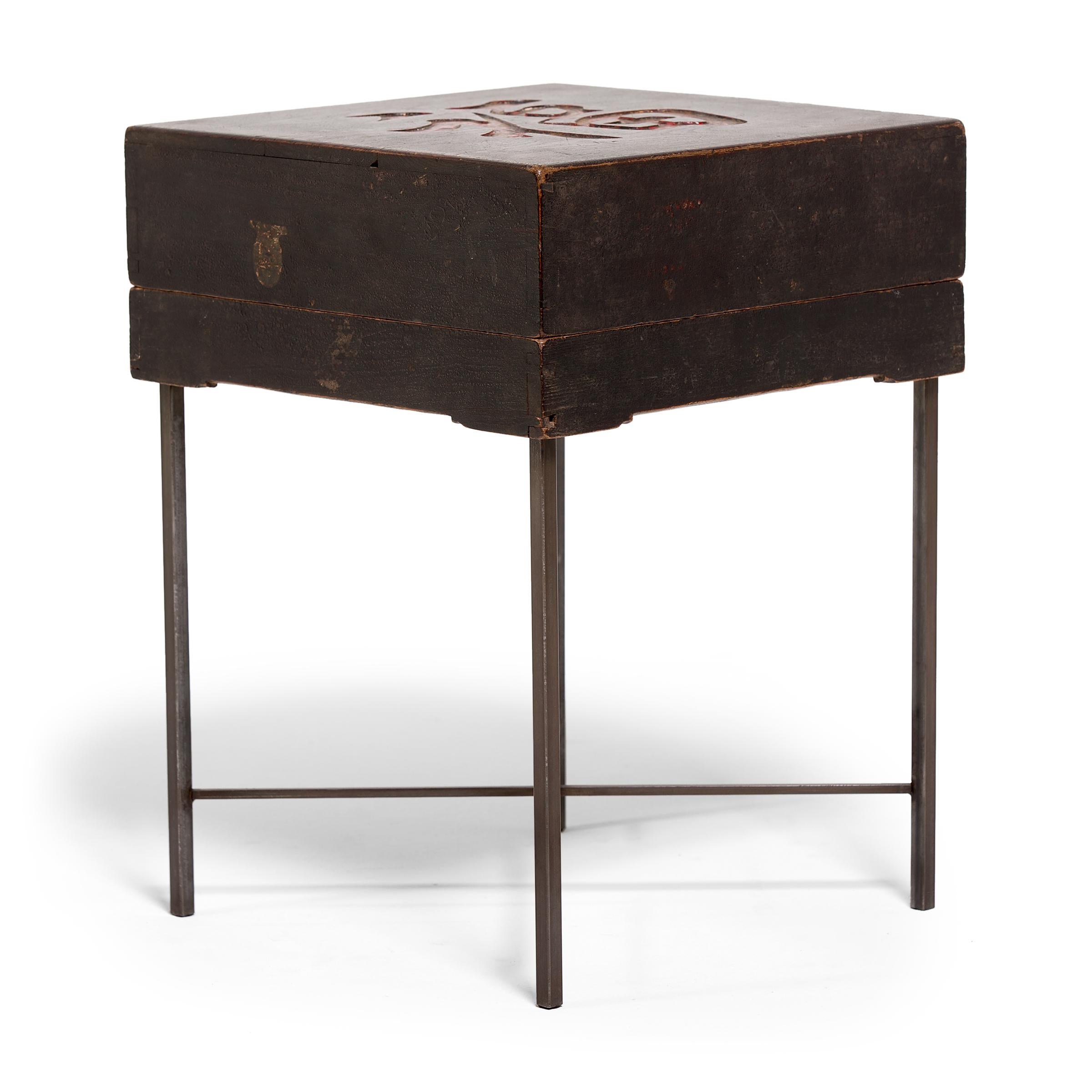 Lacquered Good Fortune Presentation Box Table, c. 1900 For Sale