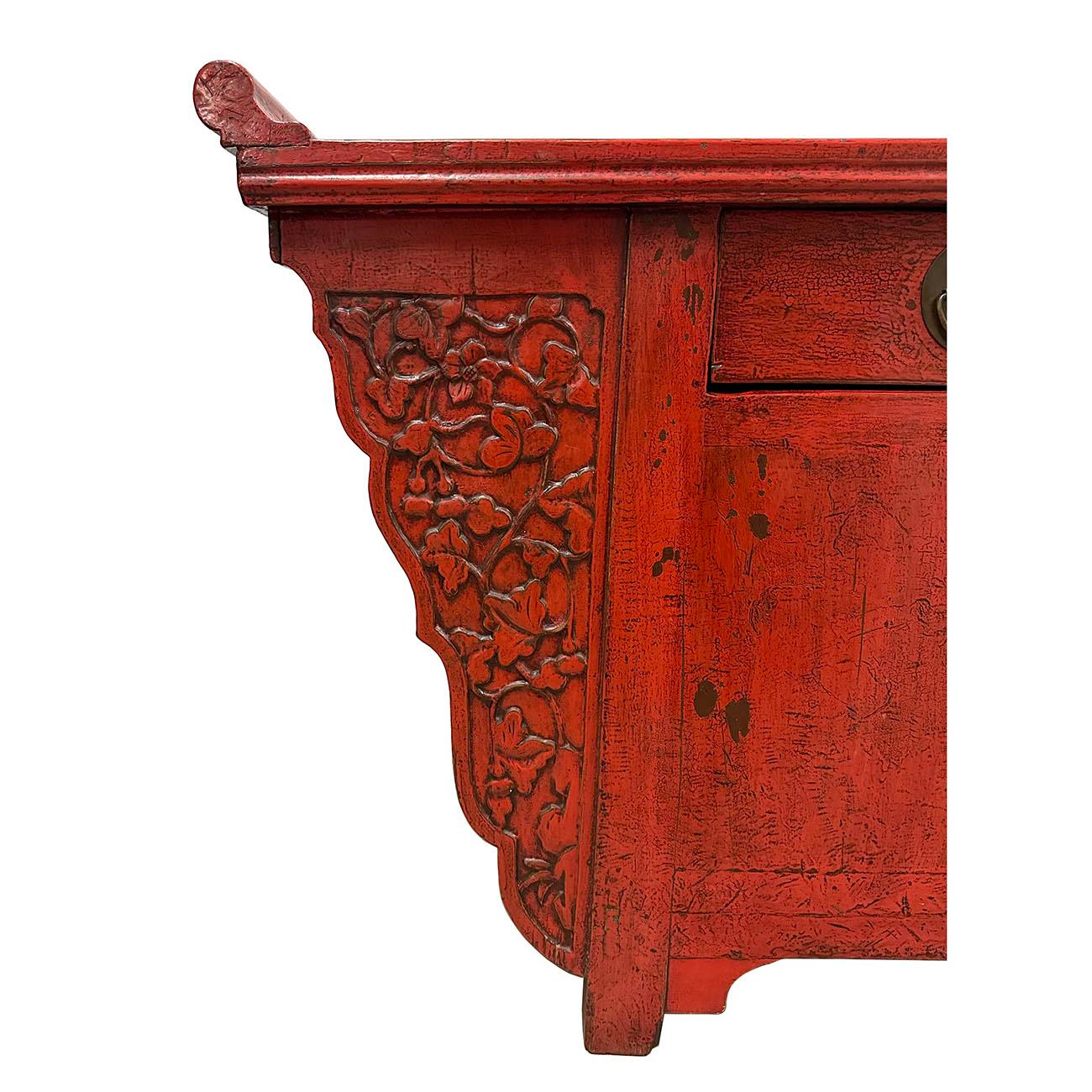 Hand-Carved Early 20th Century Chinese Red Lacquered Altar Cabinet, Buffet Table, Sideboard For Sale