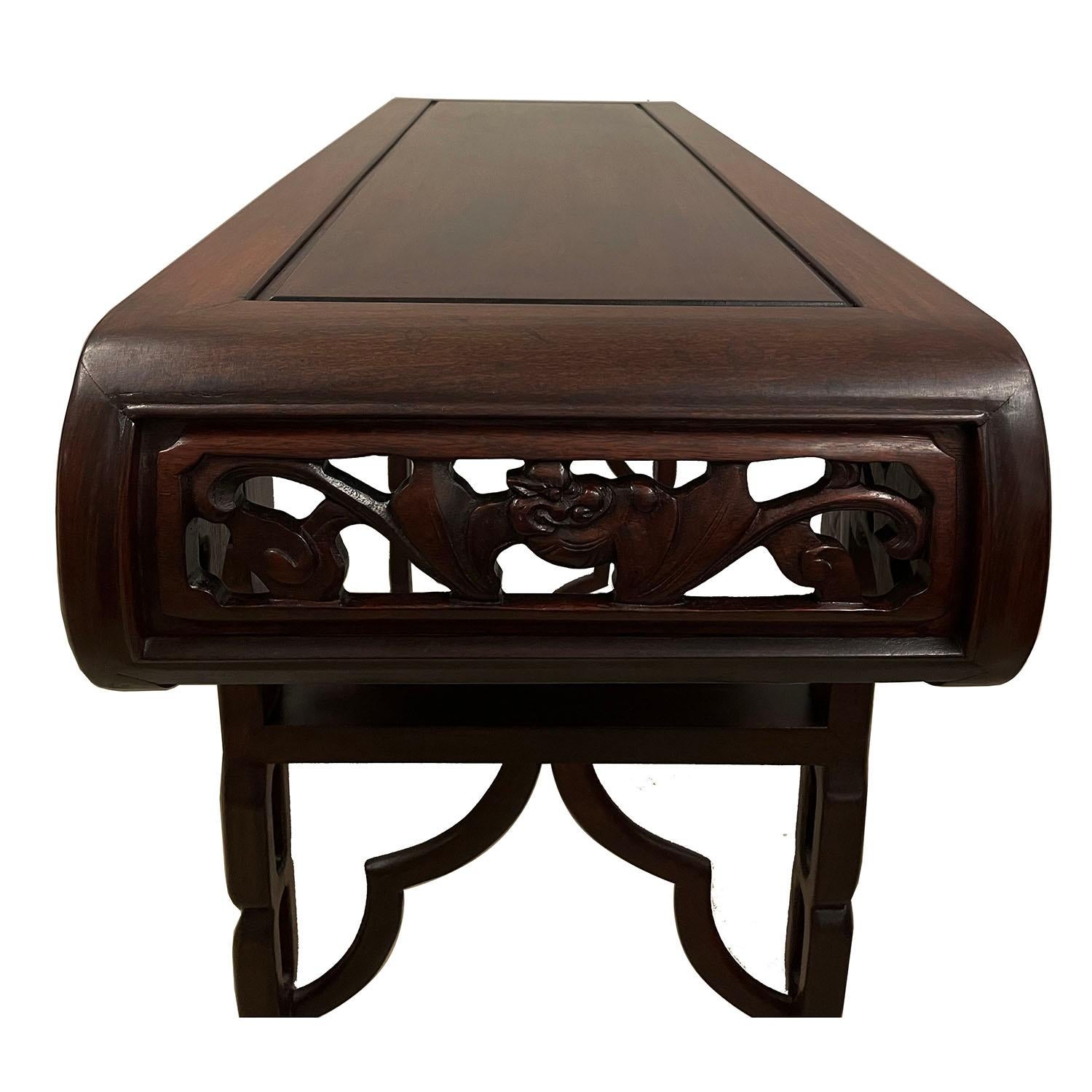 Early 20th Century Chinese Rosewood Dragon Altar Table/Entry Console For Sale 5