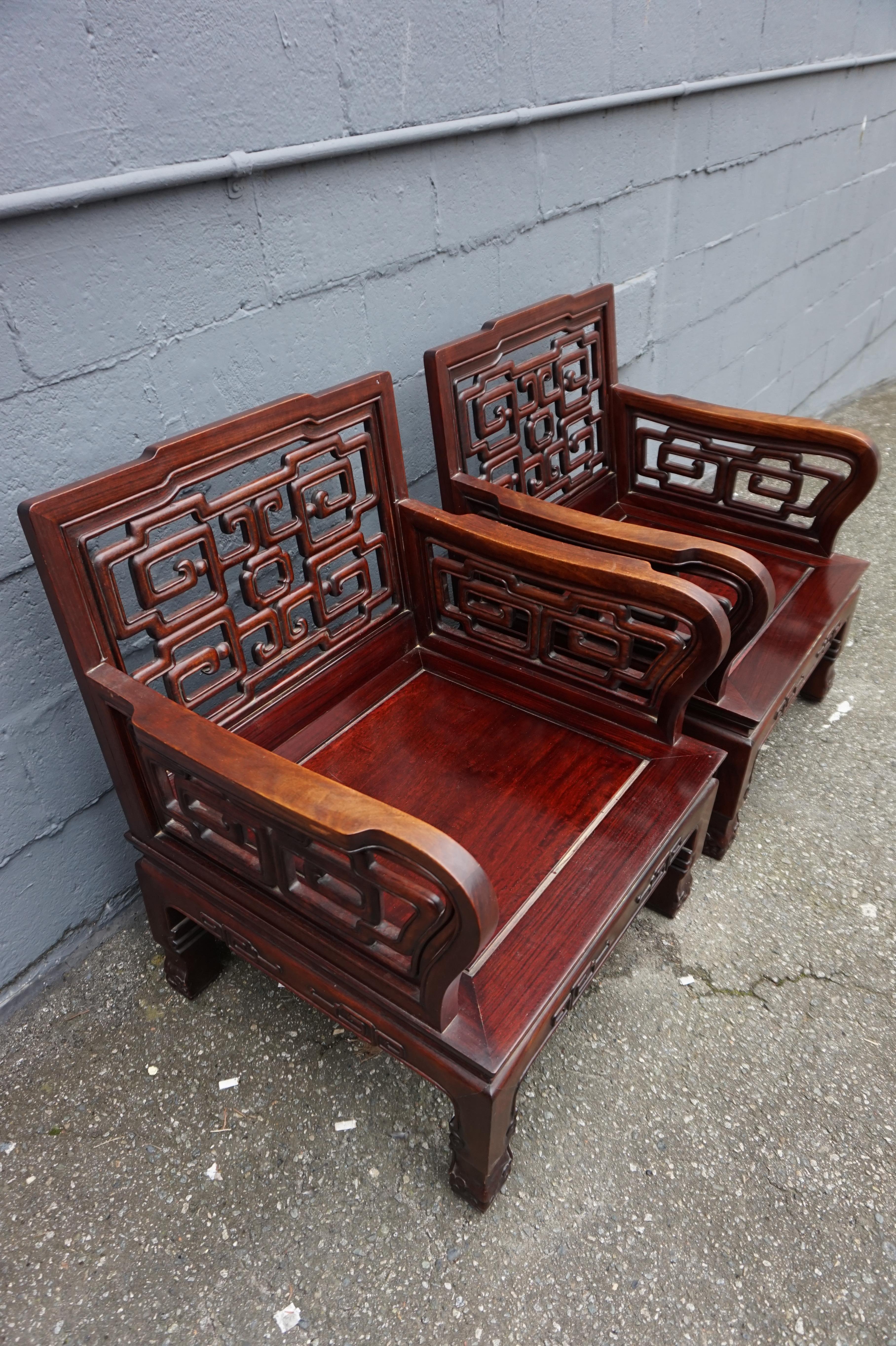 Early 20th Century Chinese Solid Rosewood Hand-carved Armchairs For Sale 2