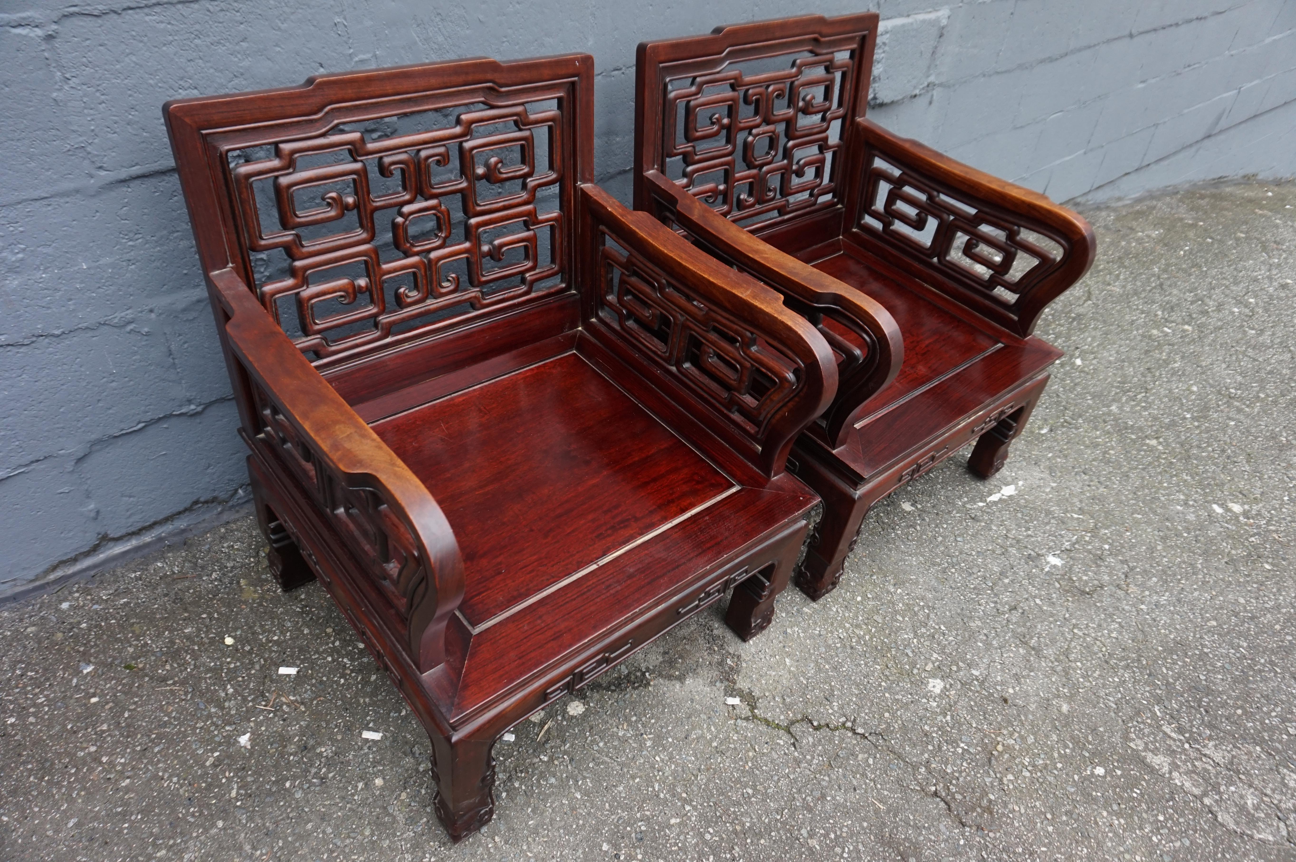 Early 20th Century Chinese Solid Rosewood Hand-carved Armchairs For Sale 1