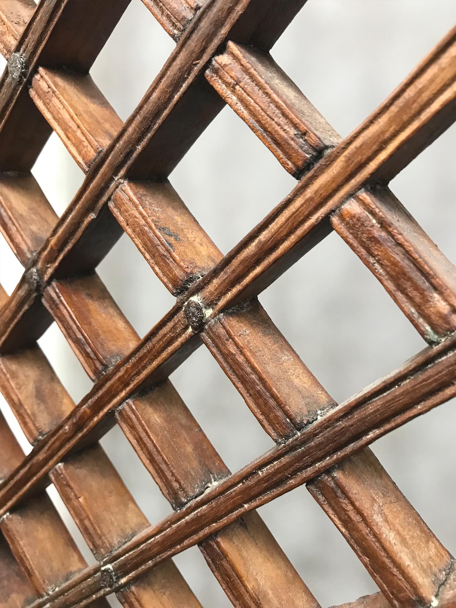 Early 20th Century Chinese Rosewood Lattice Screen 2