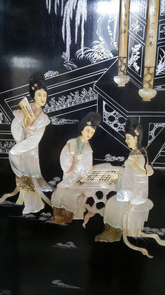 Early 20th Century Chinese Screen Decorated with Mother-of-Pearl