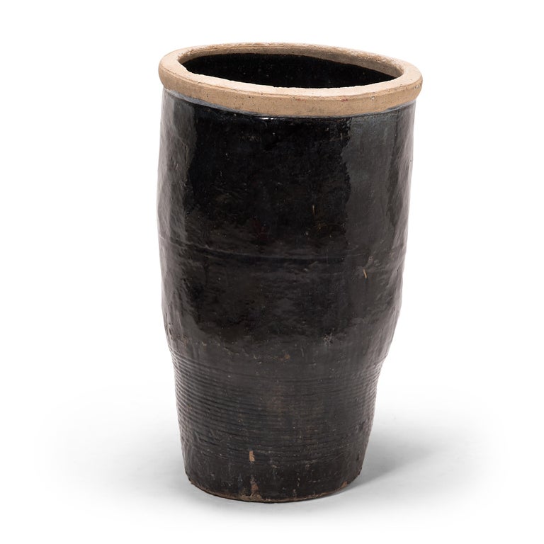 Early 20th Century Chinese Shanxi Vinegar Pot For Sale at 1stdibs