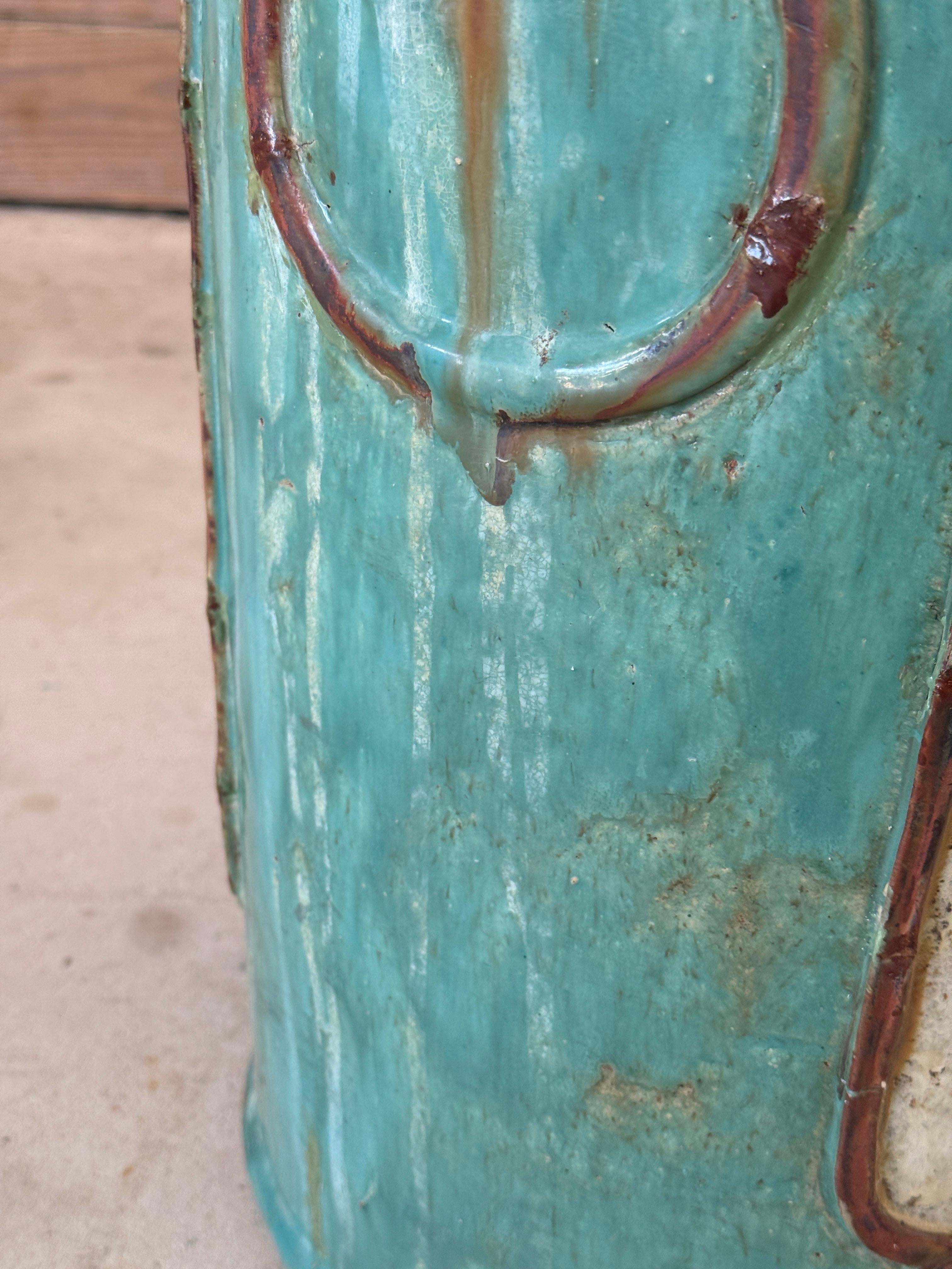 Paragüero chino Shiwan de principios del siglo XX esmaltado en turquesa en Bueno estado para la venta en North Fort Myers, FL