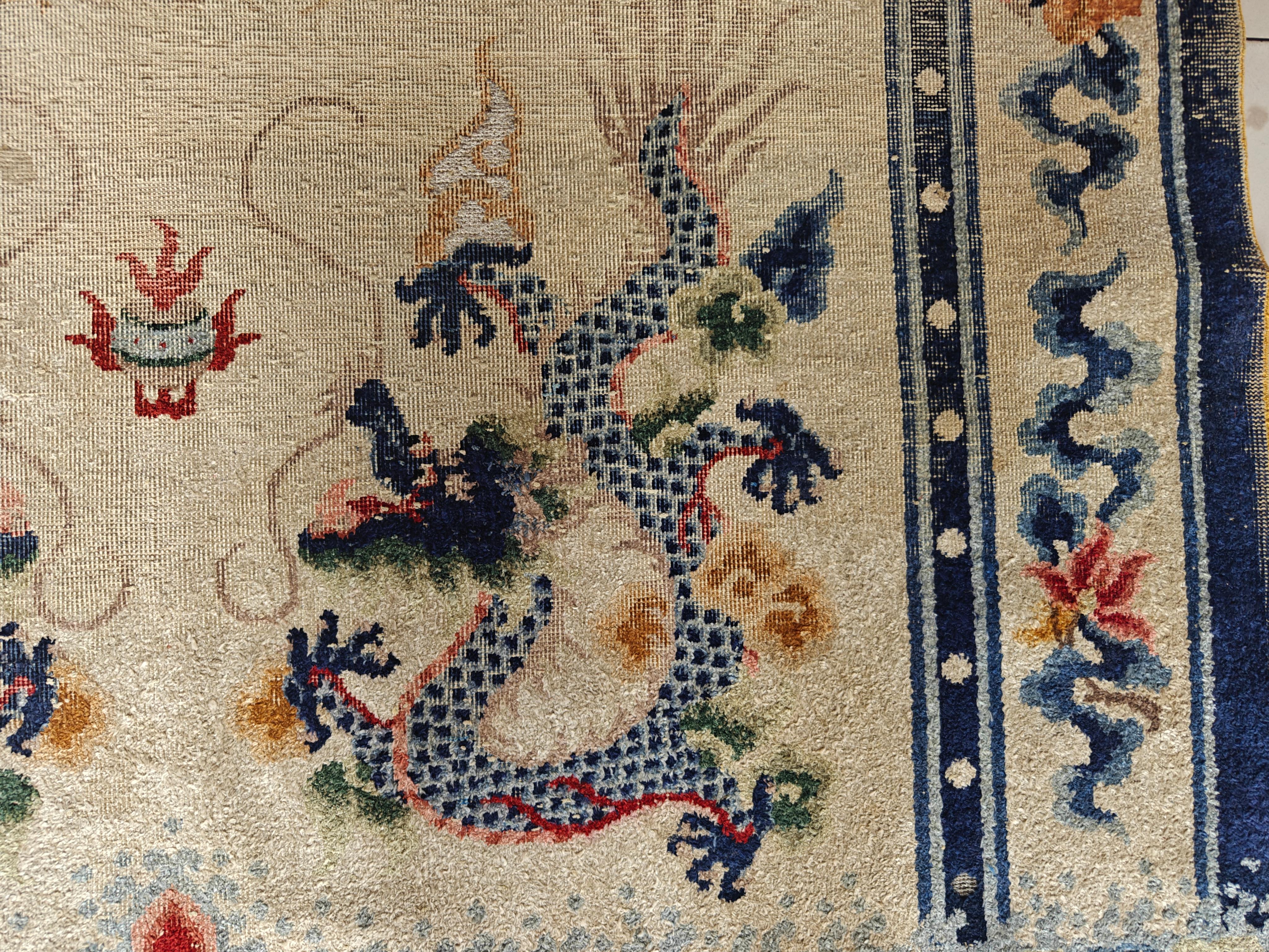 Early 20th Century Chinese Silk & Metallic Threads Carpet with Inscription  For Sale 8