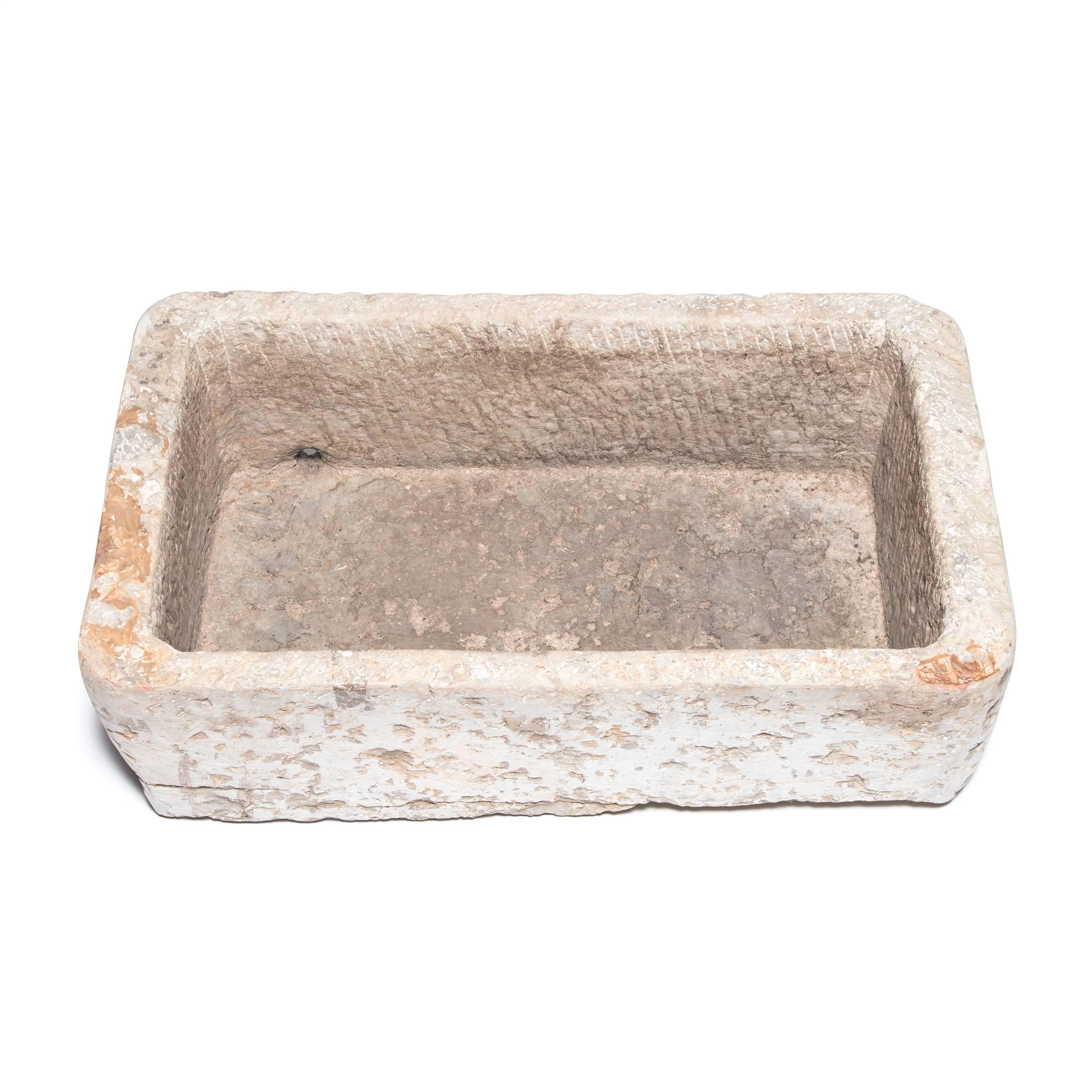 Early 20th Century Chinese Stone Trough In Good Condition In Chicago, IL