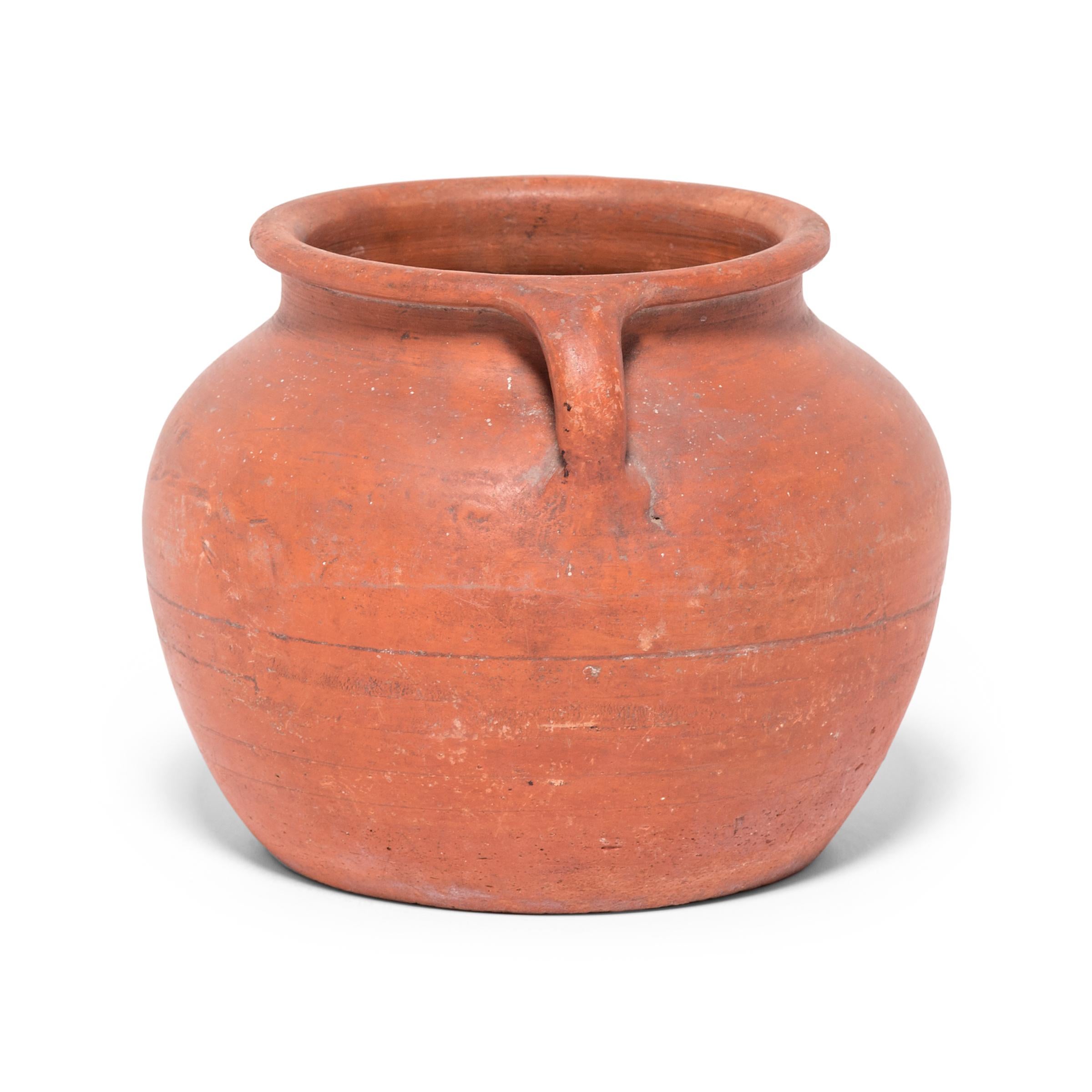 Early 20th Century Chinese Terracotta Soup Pot In Good Condition In Chicago, IL