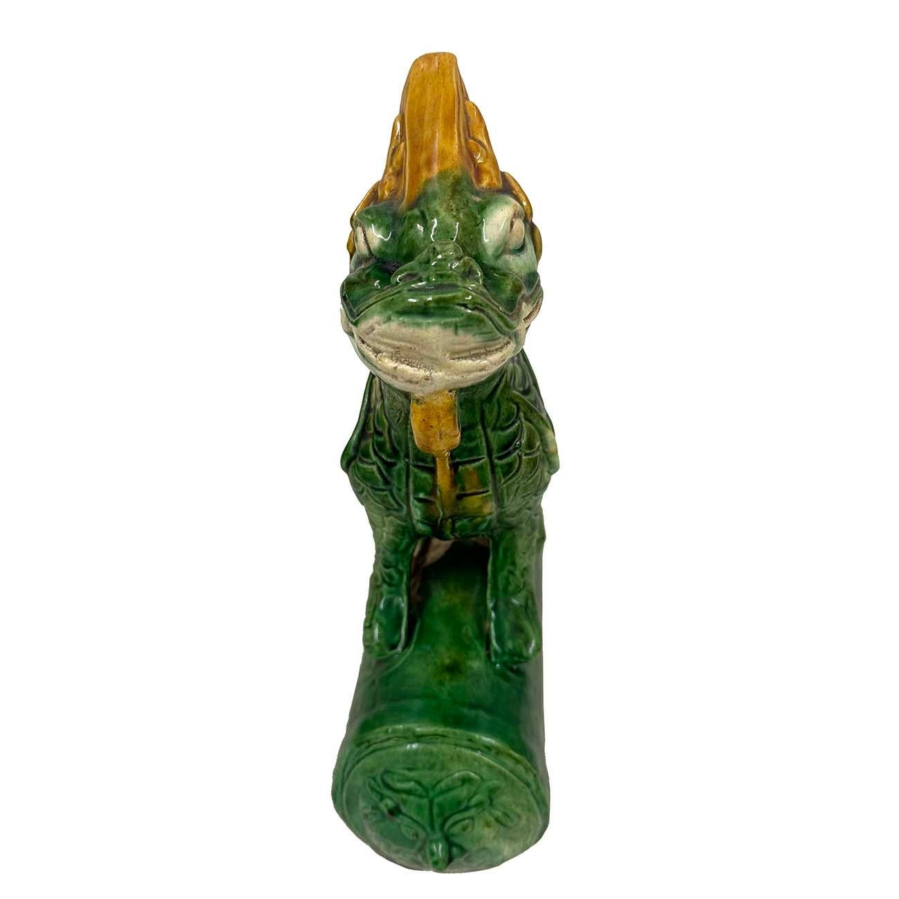 Hand-Crafted Early 20th Century Chinese Tri Color Glazed Ceramic Dragon Roof Tile For Sale