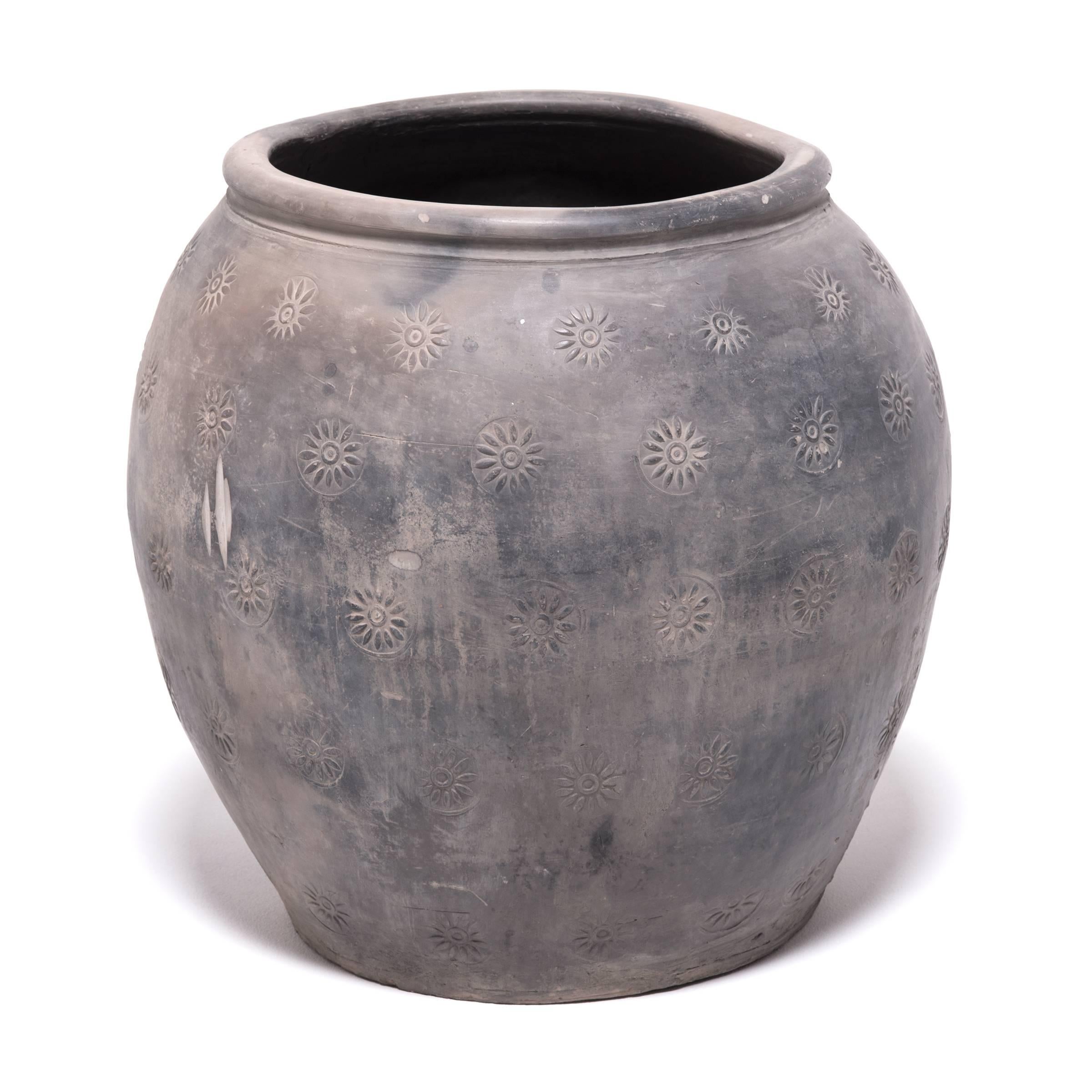 Qing Early 20th Century Chinese Unglazed Stamped Clay Jar
