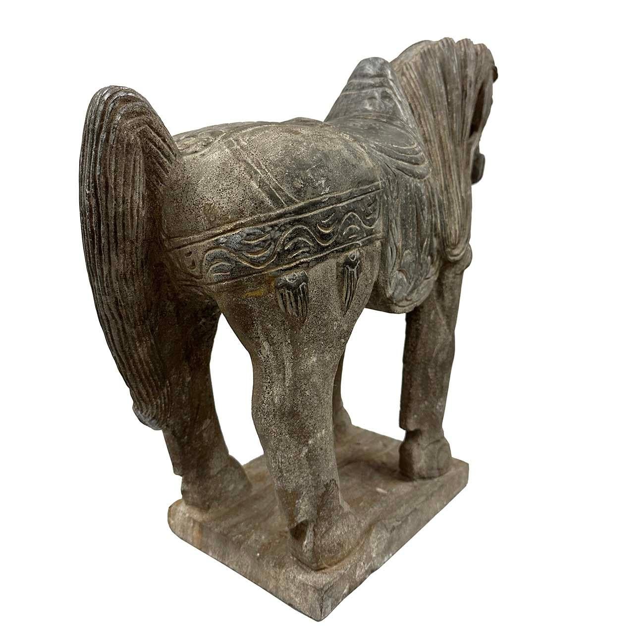 Early 20th Century Chinese Vintage Carved Stone Horse Statue/Sculpture For Sale 5