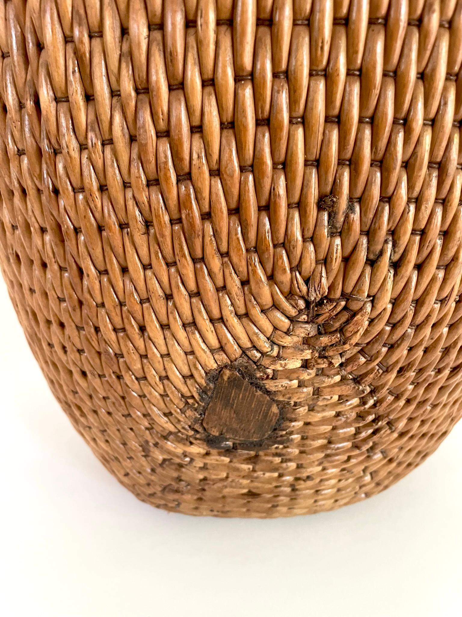 Reed Early 20th Century Chinese Willow Basket For Sale