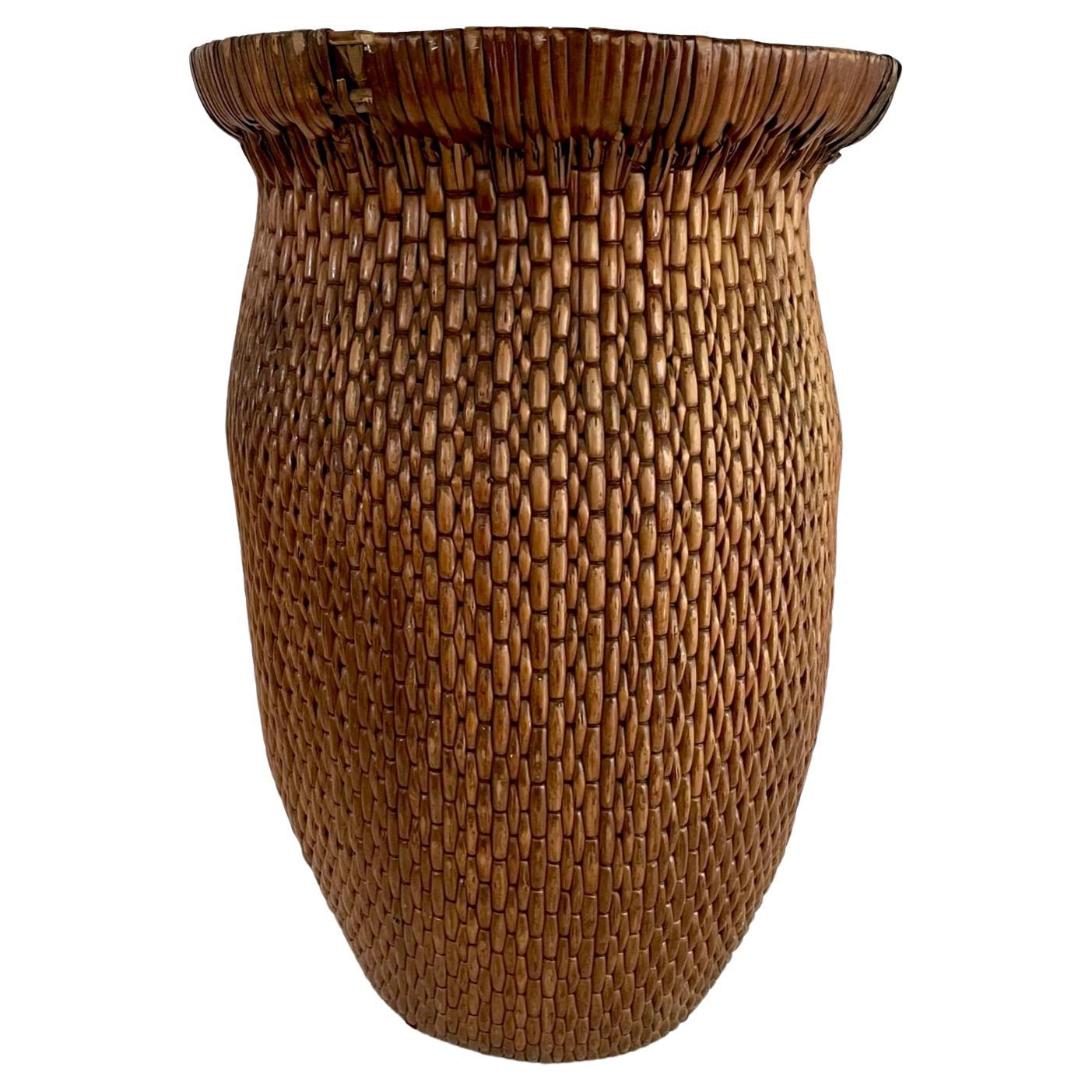 Early 20th Century Chinese Willow Basket For Sale
