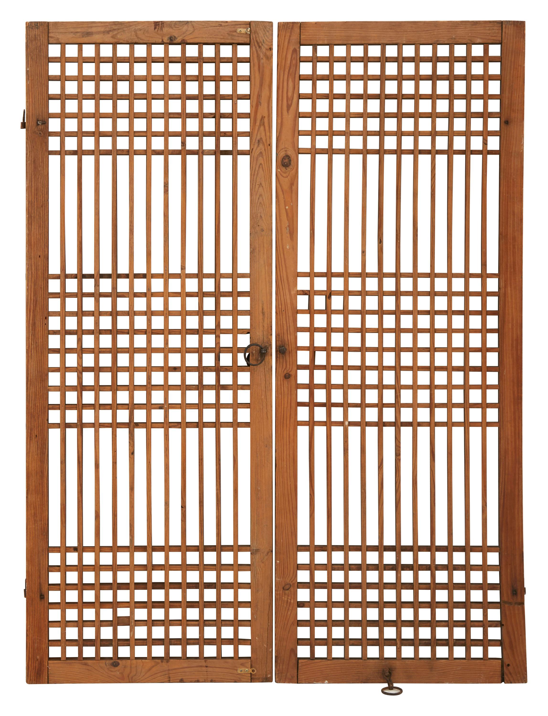 Early 20th Century Chinese Wooden Screen Door 1