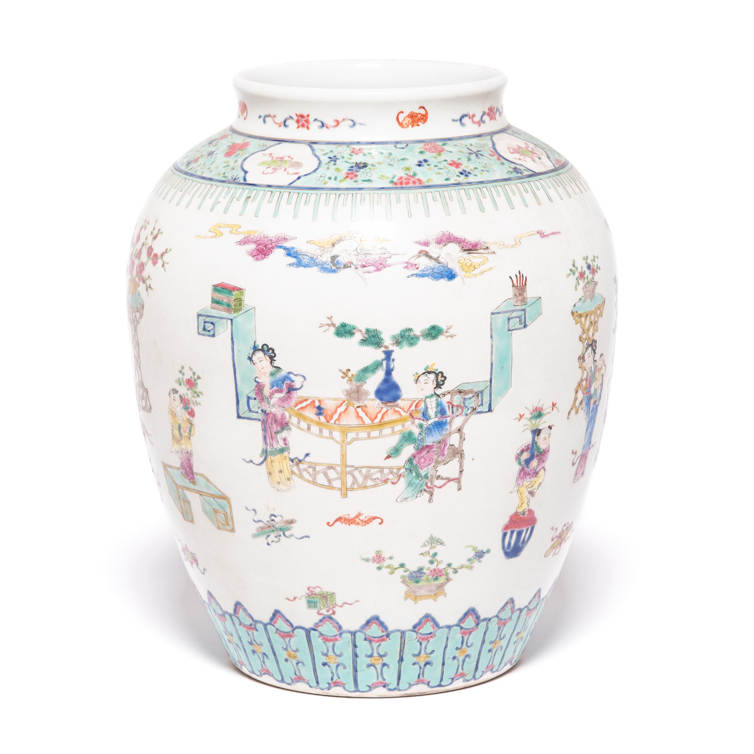 Qing Chinese Famille Rose Oval Jar, c. 1900 For Sale
