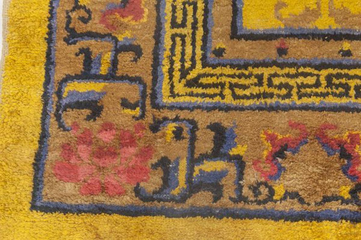 Doris Leslie Blau Collection Early 20th Century Chinese Yellow Handmade Silk Rug For Sale 1