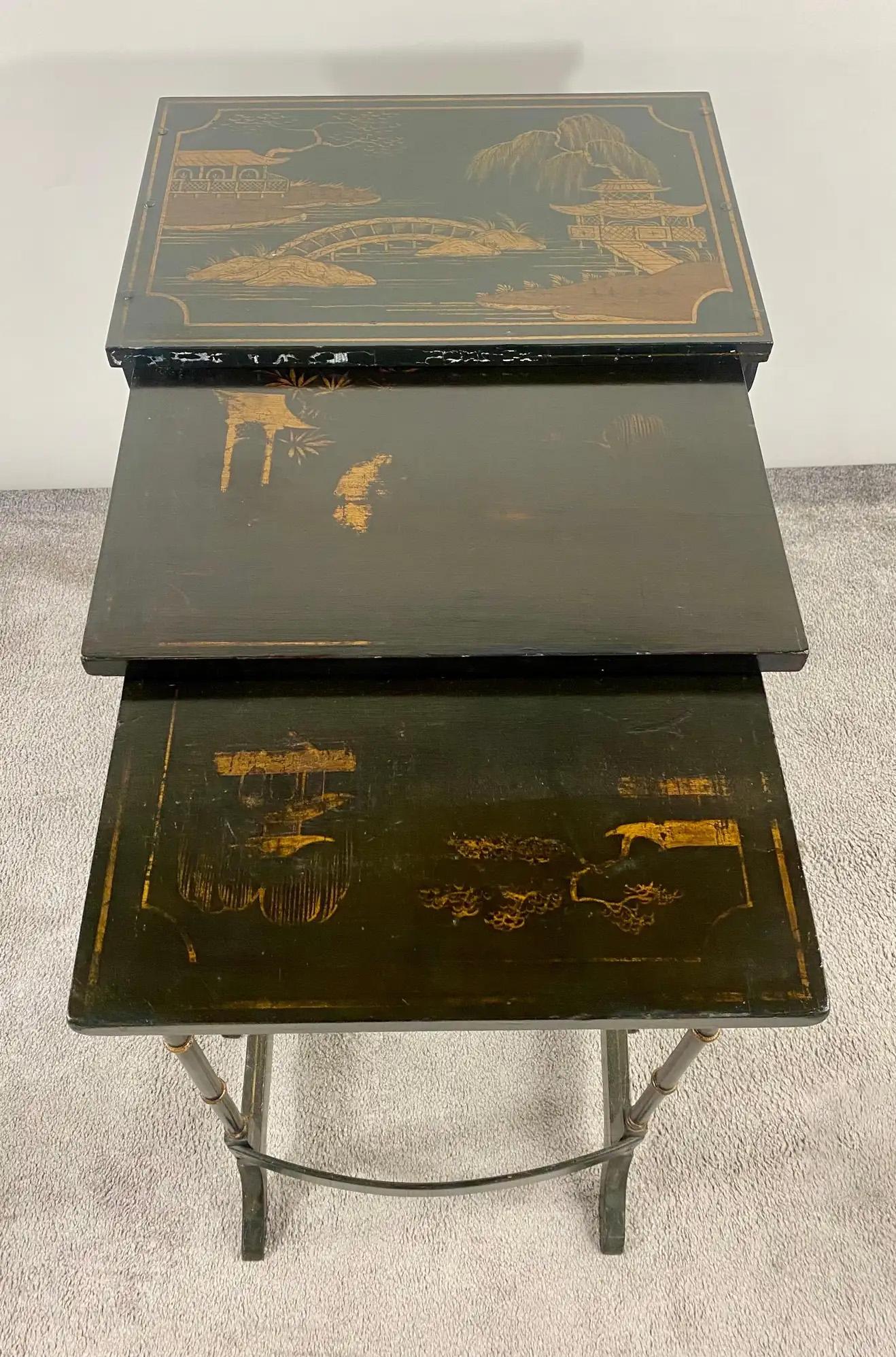 Early 20th Century Chinoiserie Black Lacquered Japanned Nesting Tables, Set of 3 For Sale 3