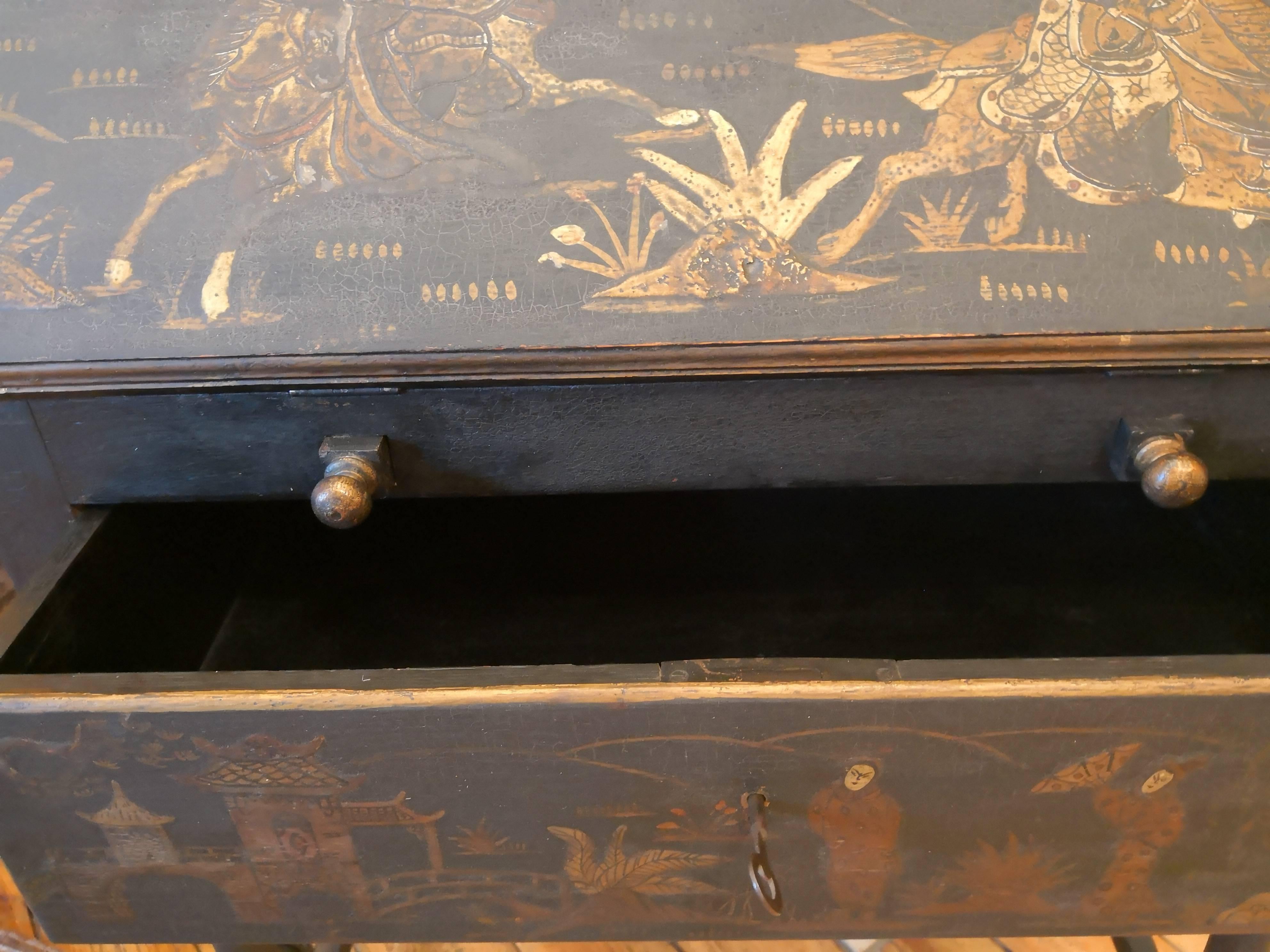 Early 20th Century Chinoiserie Decorated Bureau in Black Wood 8