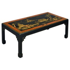 Table basse ou table basse en laque chinoiseries du début du XXe siècle