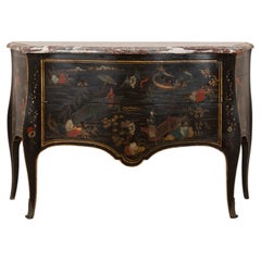 Early 20th Century Chinoiserie Lacquer Commode