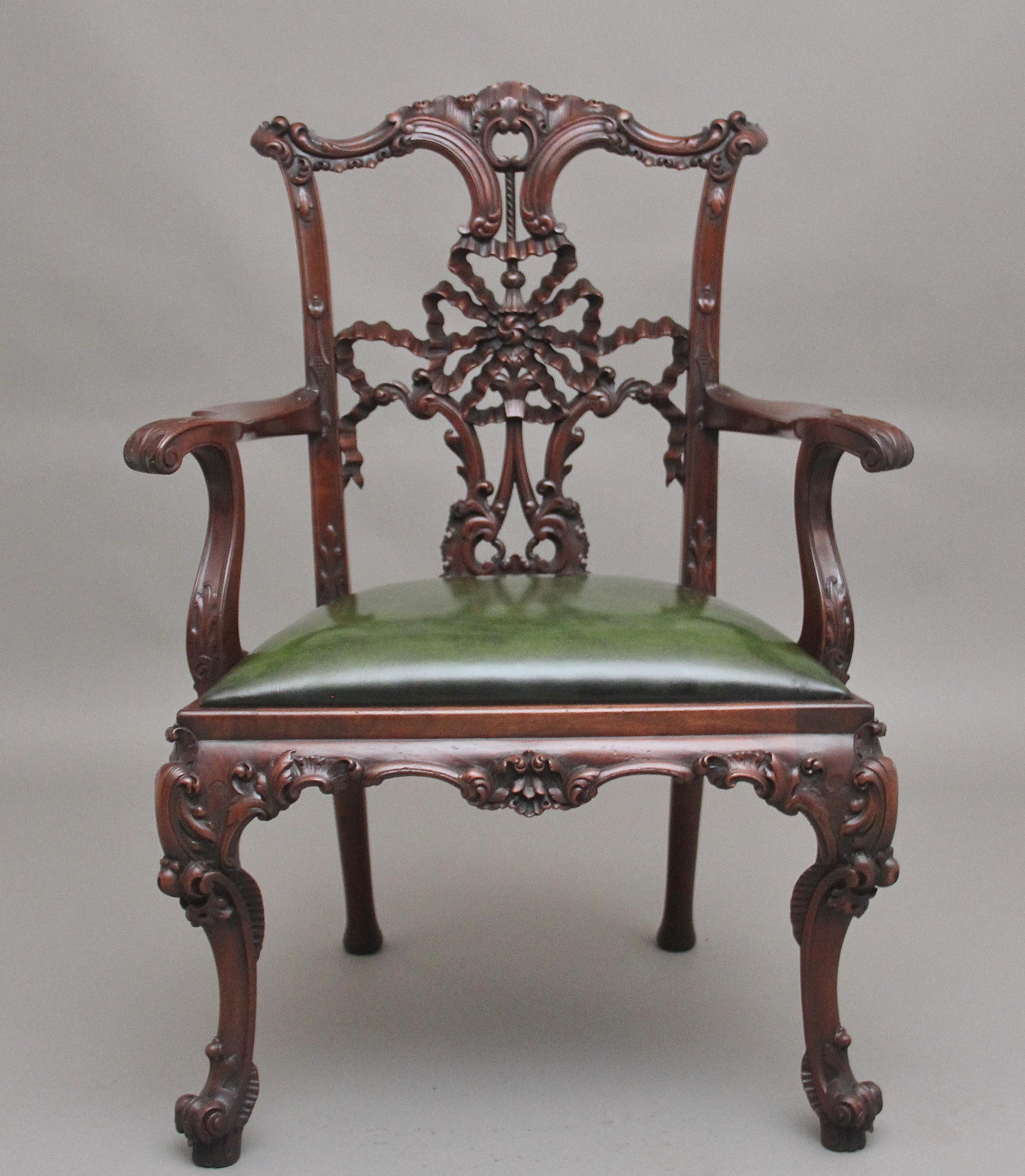 Early 20th Century Chippendale style armchair 1
