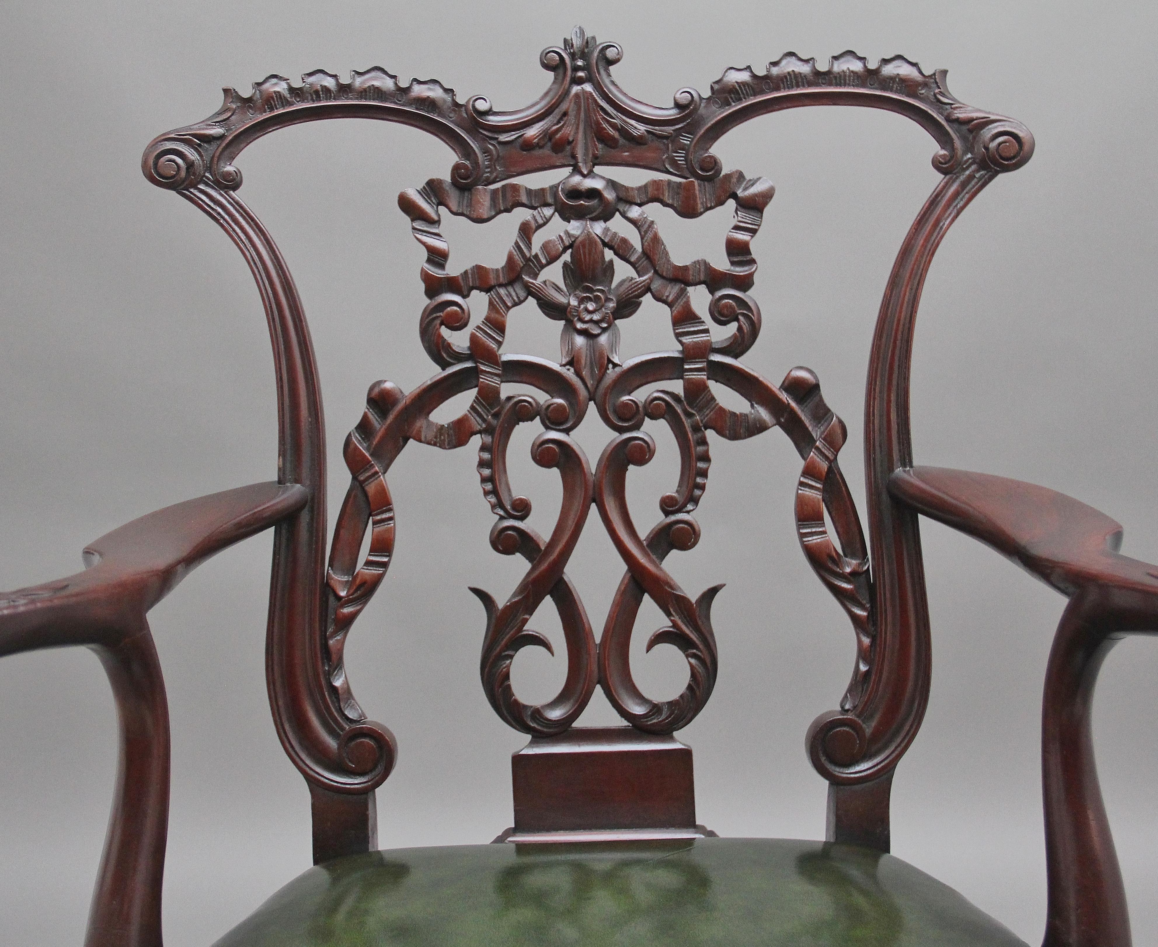 Early 20th Century Chippendale style armchair For Sale 2