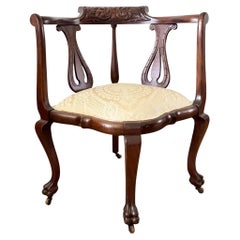Early 20th Century Chippendale Style Carved Walnut Corner Chair With Carved Back