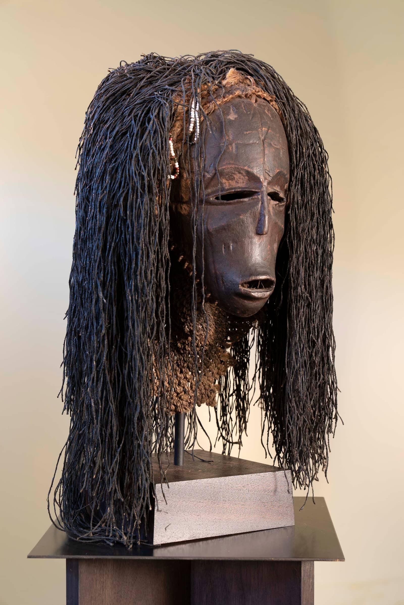 Early 20th Century Chokwe/Luvale Mask In Good Condition In London, GB