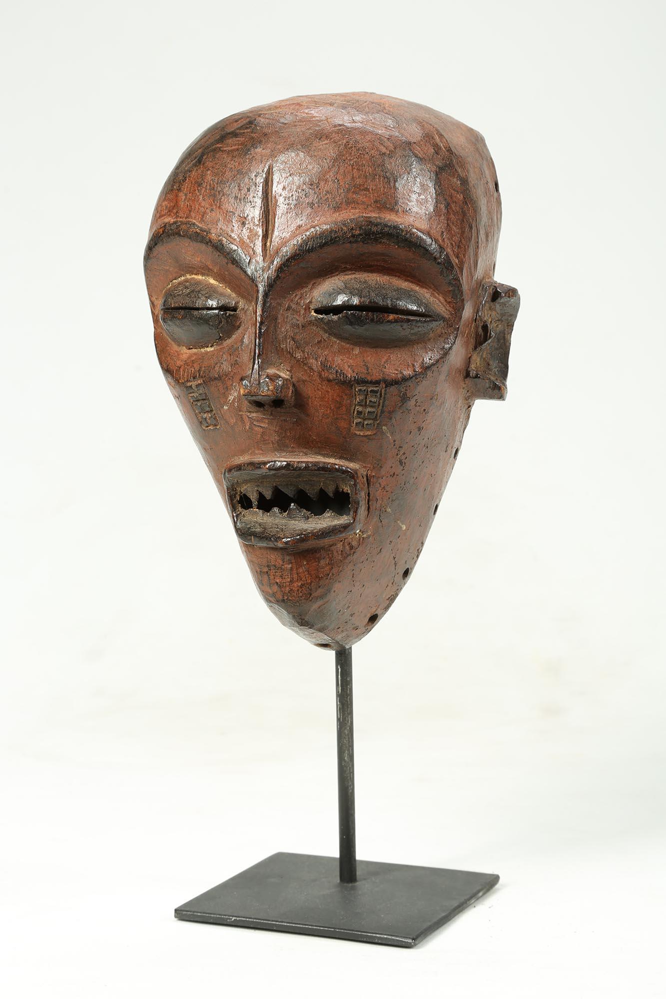Congolese Early 20th Century Chokwe Wood Mask, Strong Features on Custom Base, Congo For Sale
