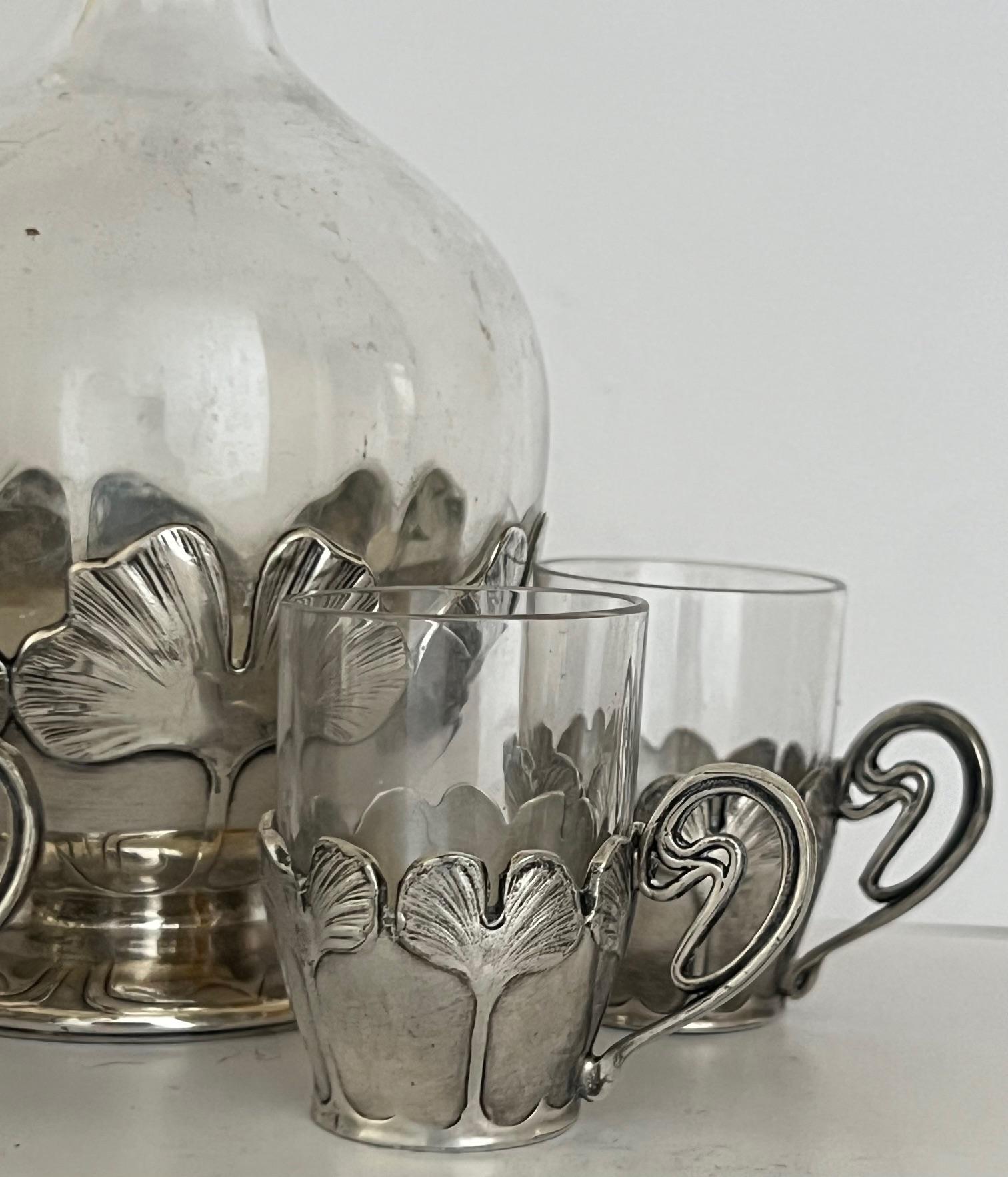 Set von 8 Christofle-Dekanter und Glaswaren im Art nouveau-Stil aus dem frühen 20. Jahrhundert im Angebot 2