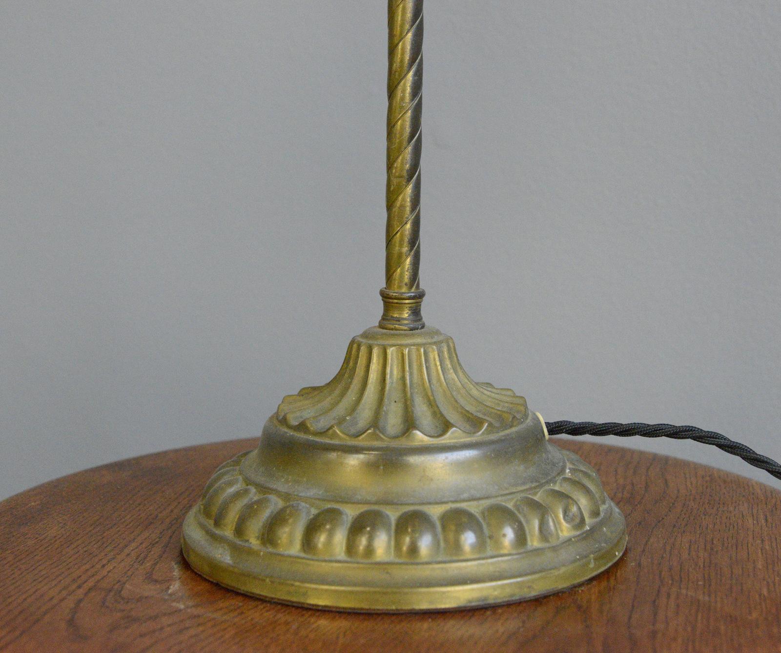 Edwardian Early 20th Century Clam Shell Desk Lamp, circa 1910