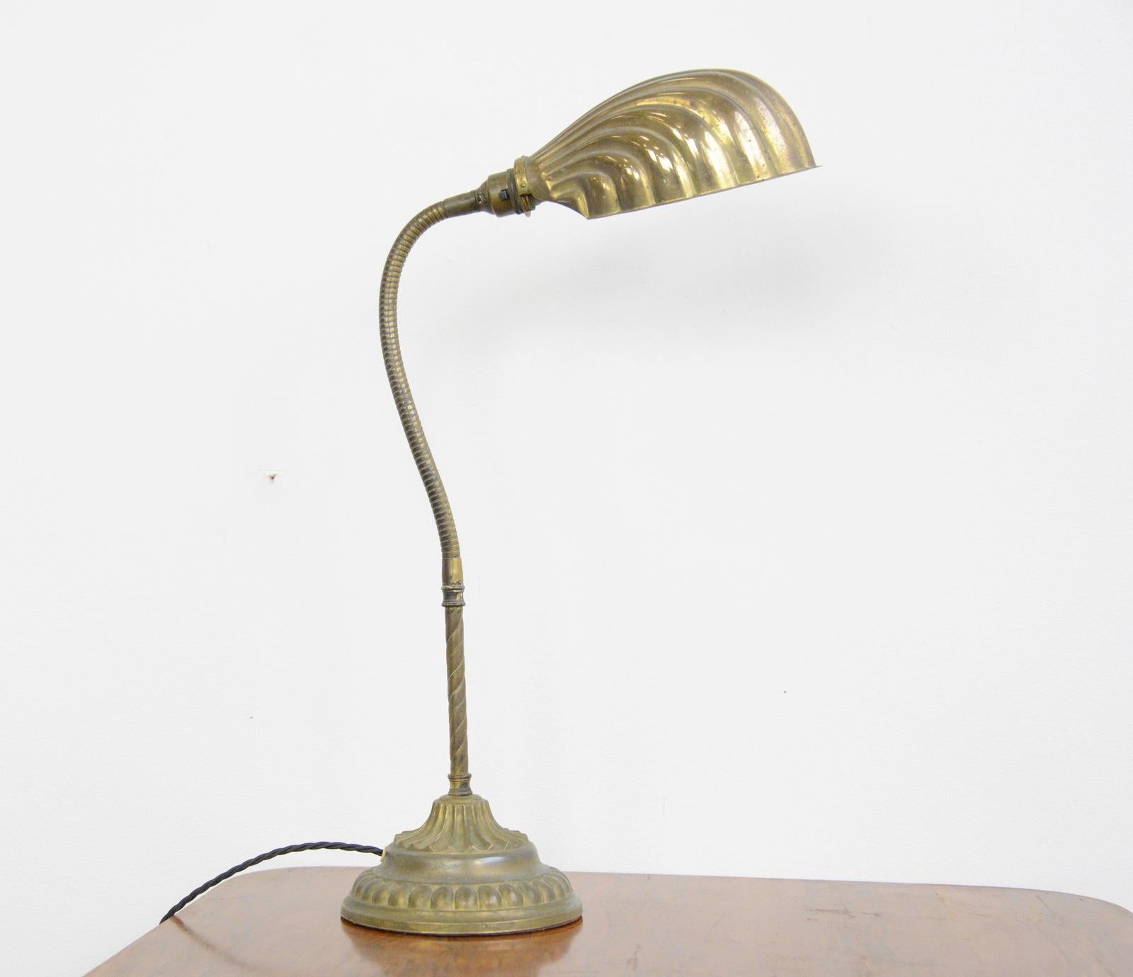 Edwardian Early 20th Century Clam Shell Desk Lamp, circa 1910