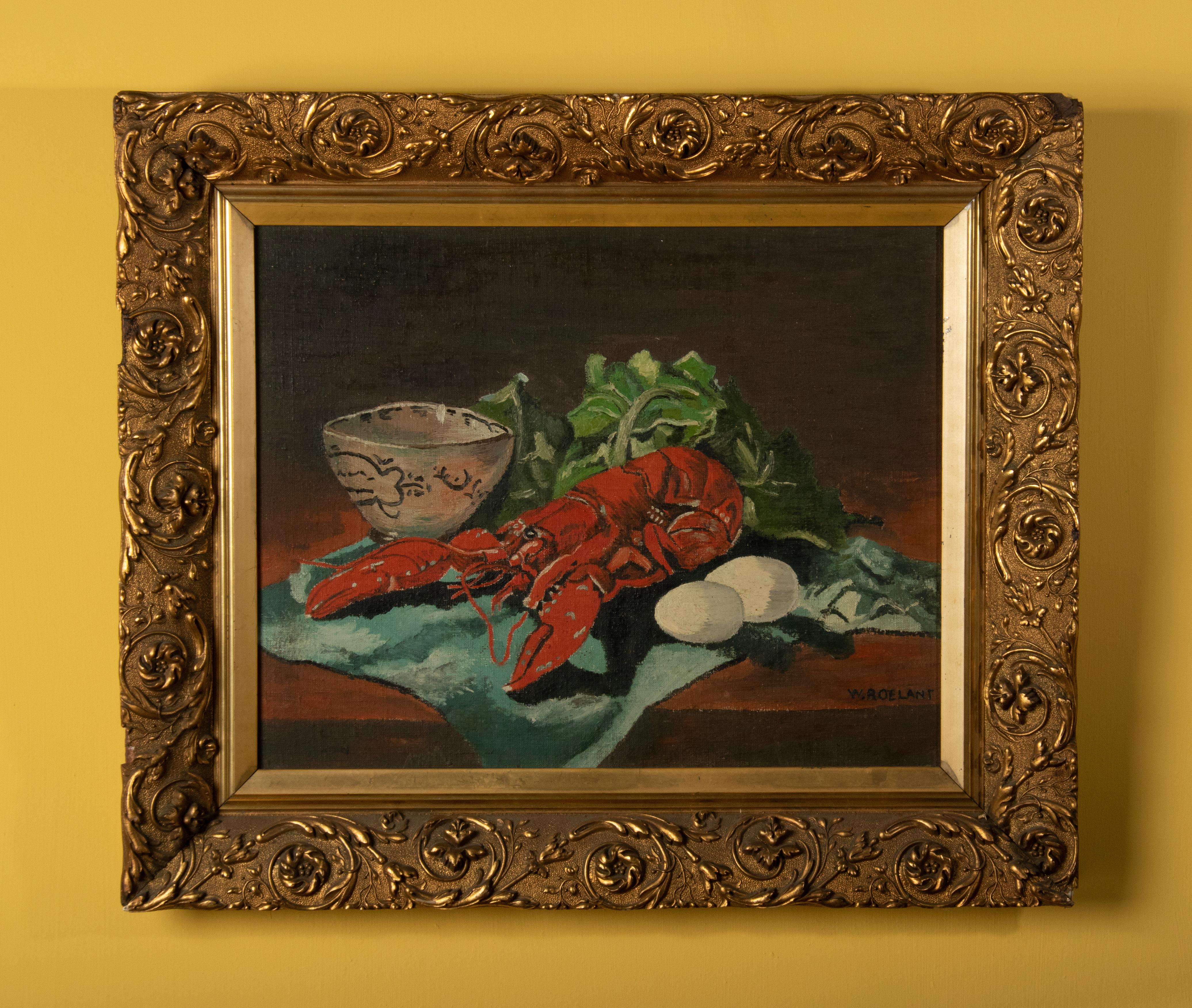 Belle et attrayante peinture dans un cadre classique doré.
Le tableau représente une nature morte avec du homard, du chou et des œufs. C'est de l'huile sur toile. Le tableau est signé en bas à droite W. Roelant. Il ne s'agit pas d'un peintre connu,