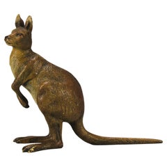 Early 20th Century Cold-Painted Austrian Bronze "Kangaroo" by Franz Bergman