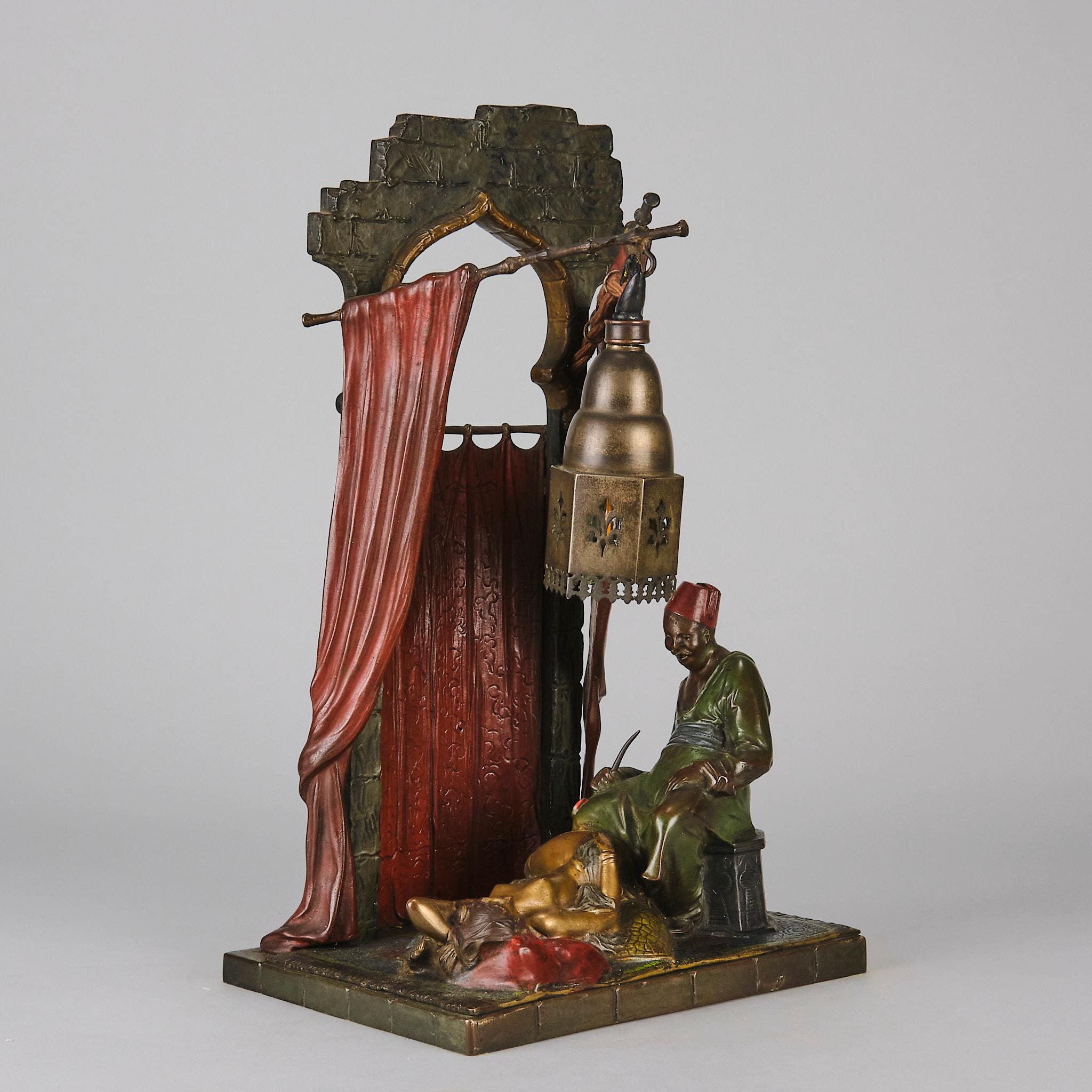 Art déco  Lampe en bronze peinte à froid intitulée « Harem Lamp » par Bruno Zach, début du XXe siècle en vente