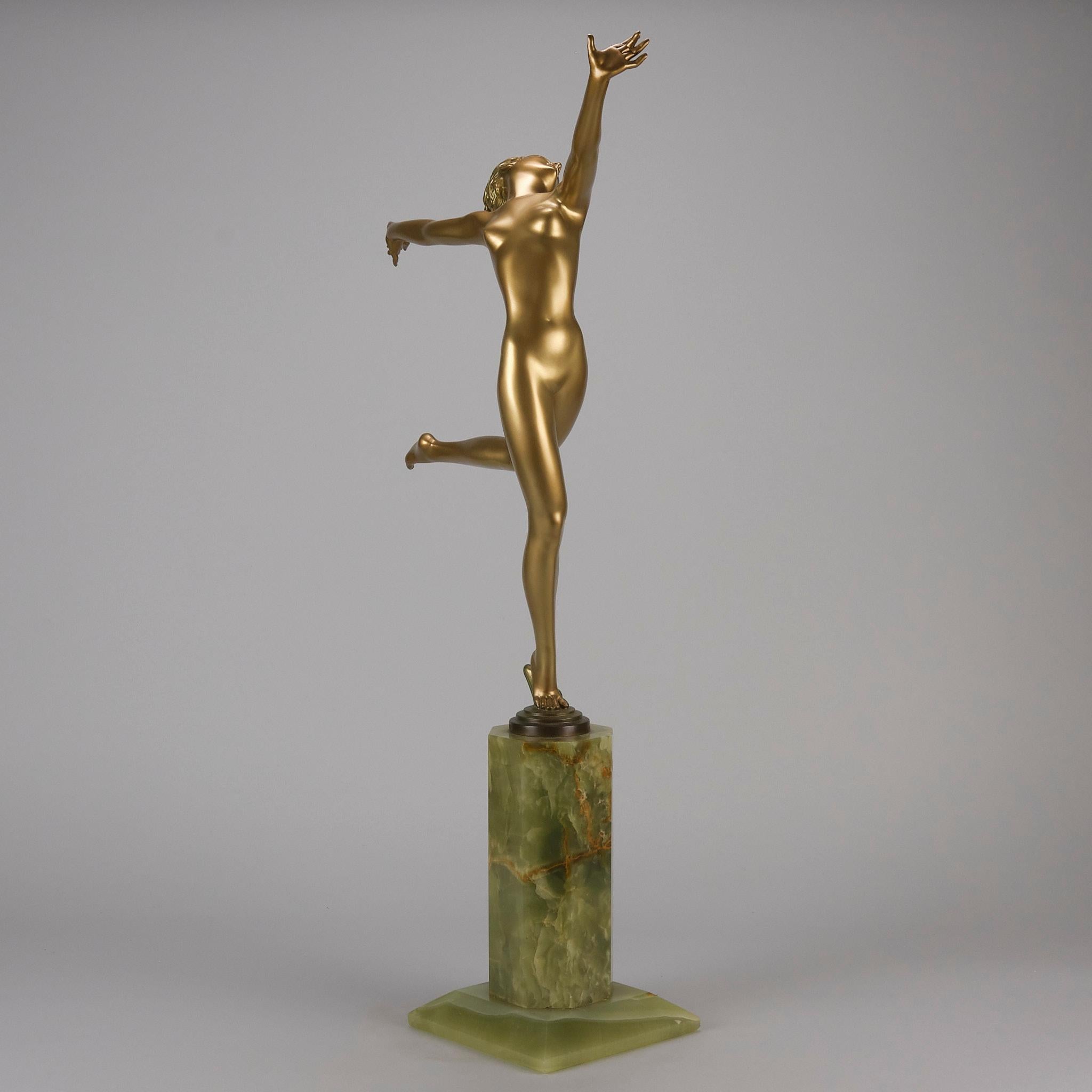 Cold-bemalte Bronzeskulptur „Deco-Tänzer“ aus dem frühen 20. Jahrhundert von Josef Lorenzl im Zustand „Hervorragend“ im Angebot in London, GB