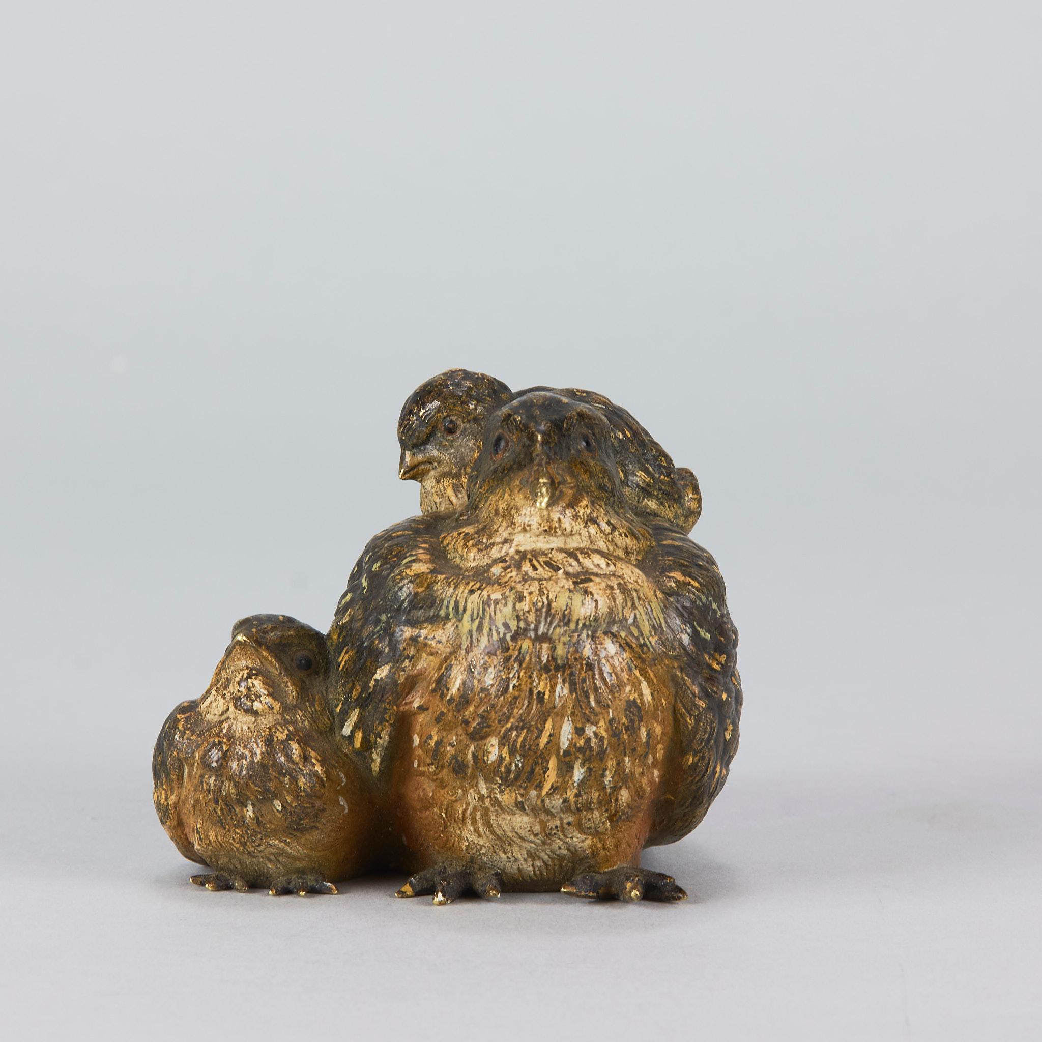 Moulage Bronze peint à froid du début du 20e siècle intitulé « Famille d'oiseaux » par Franz Bergman en vente