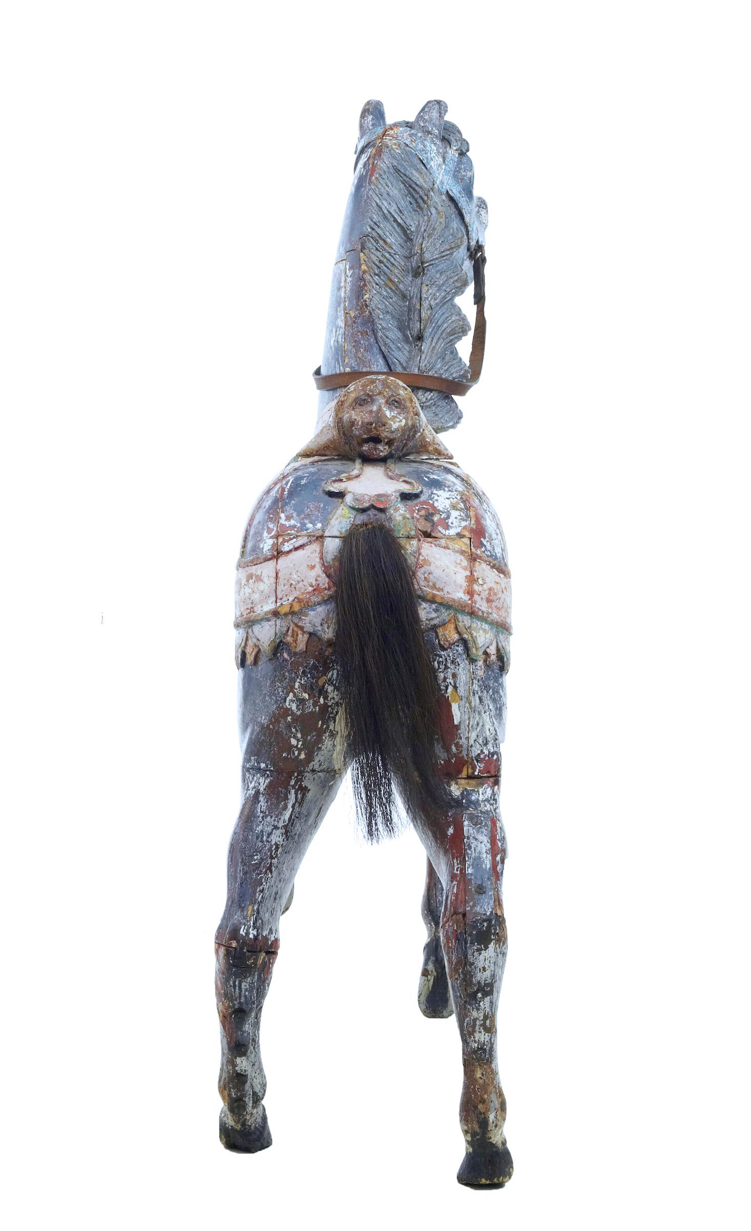 Caballo de carrusel decorativo continental de principios del siglo XX Sueco en venta
