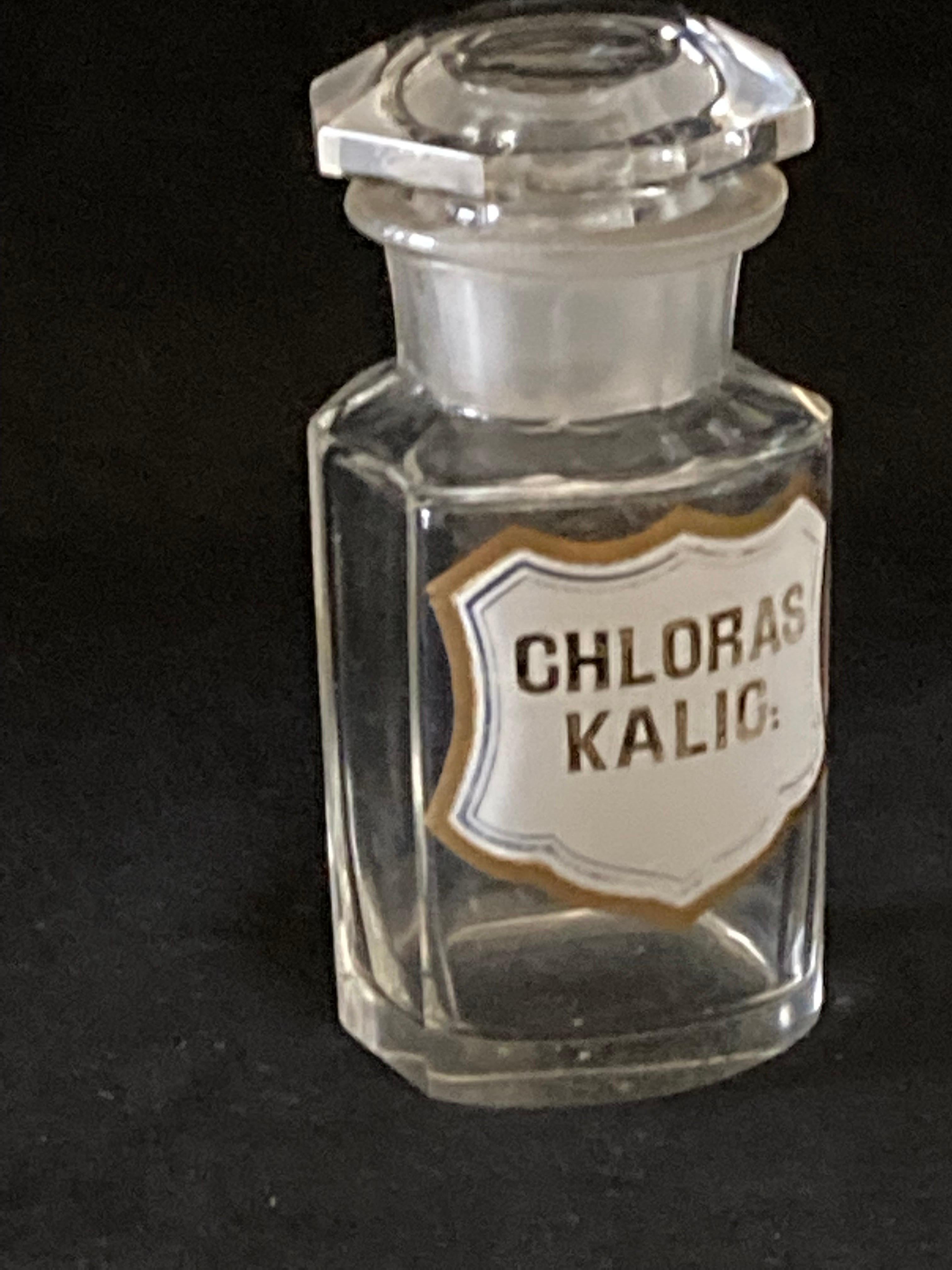 Early 20th Century Continental European Glass Apothecary Bottle 2