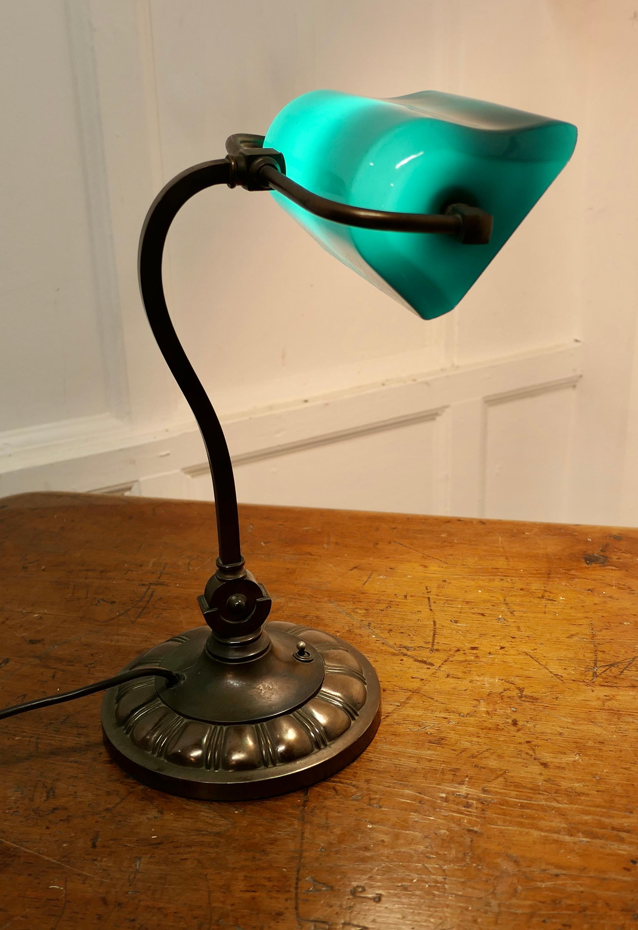 Early 20th Century Copper and Green Glass Barrister’s Desk Lamp    For Sale 2