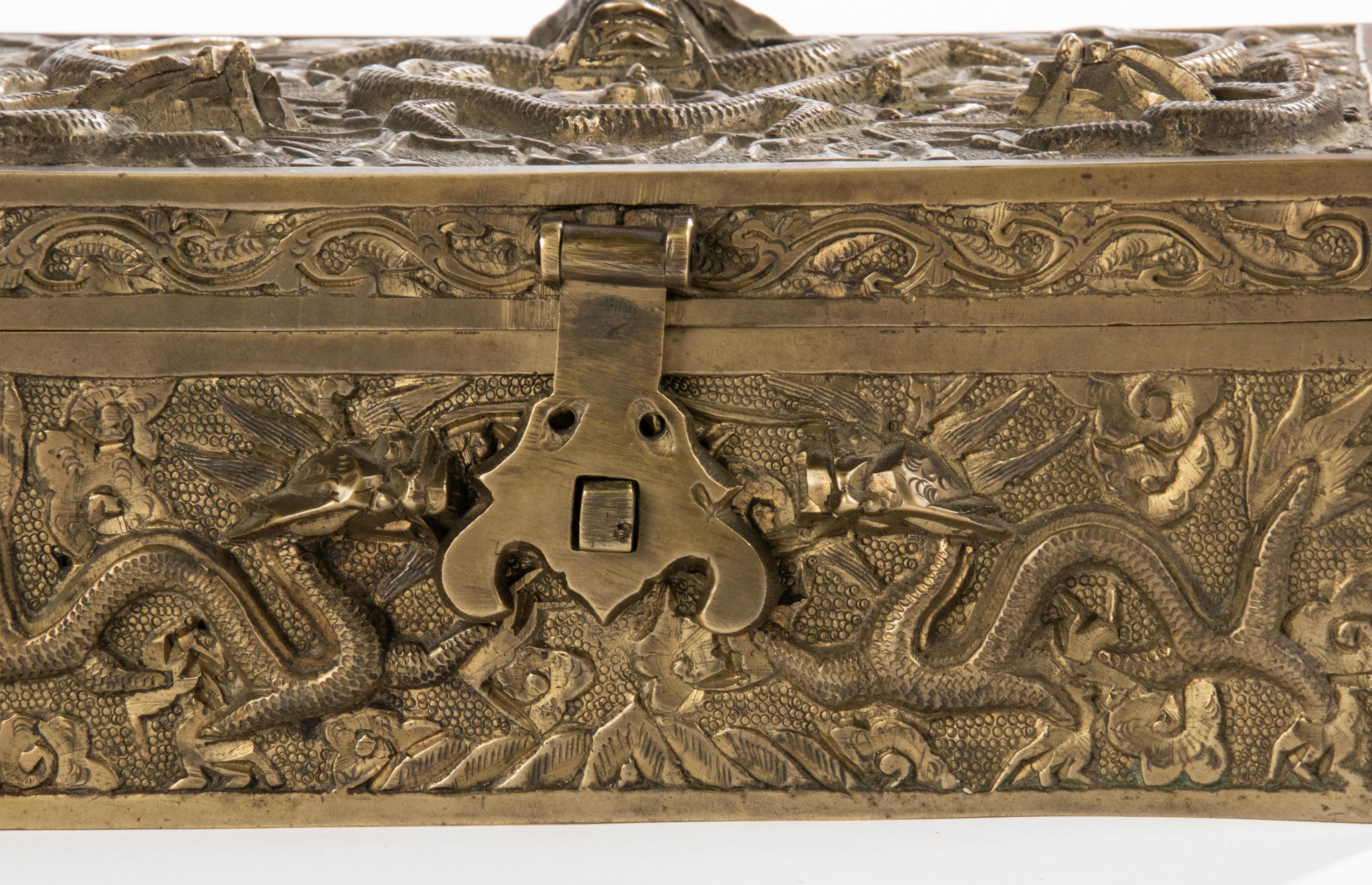 Early 20th Century copper Oriental Style Decorative Storage / Cigar Box 6