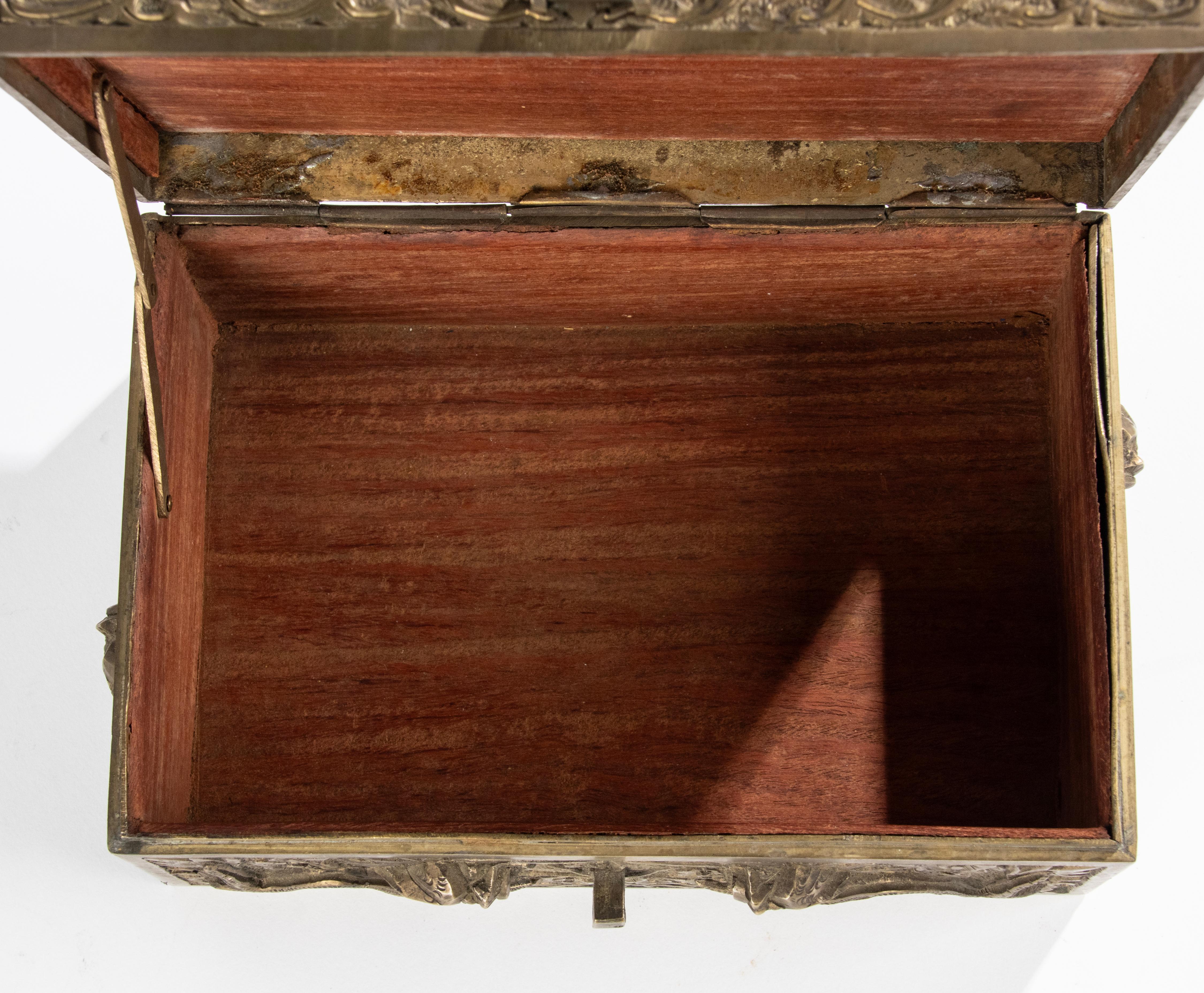 Copper Early 20th Century copper Oriental Style Decorative Storage / Cigar Box For Sale