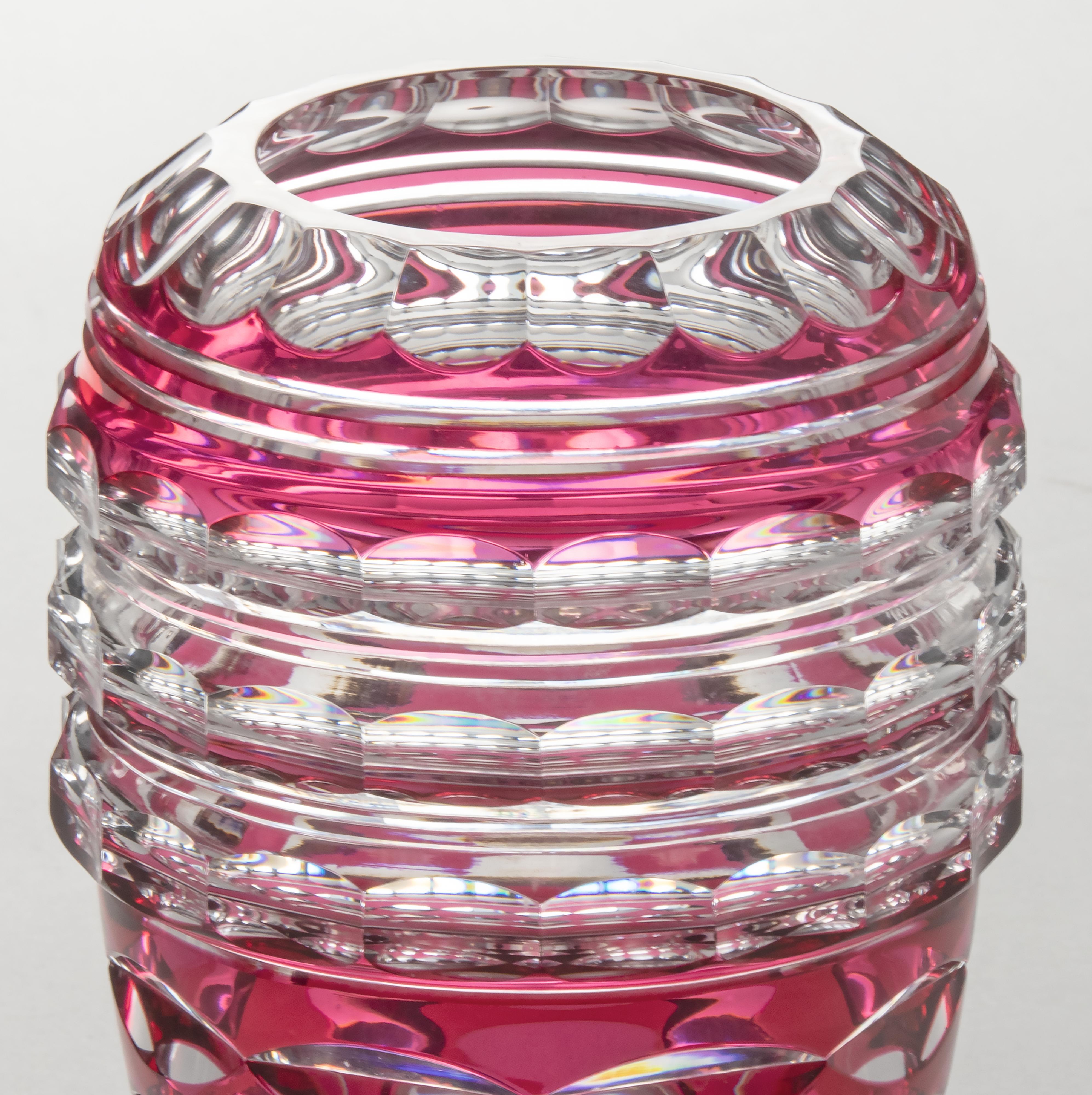 Vase Art Déco en cristal du début du XXe siècle fabriqué par Val Saint Lambert en vente 3