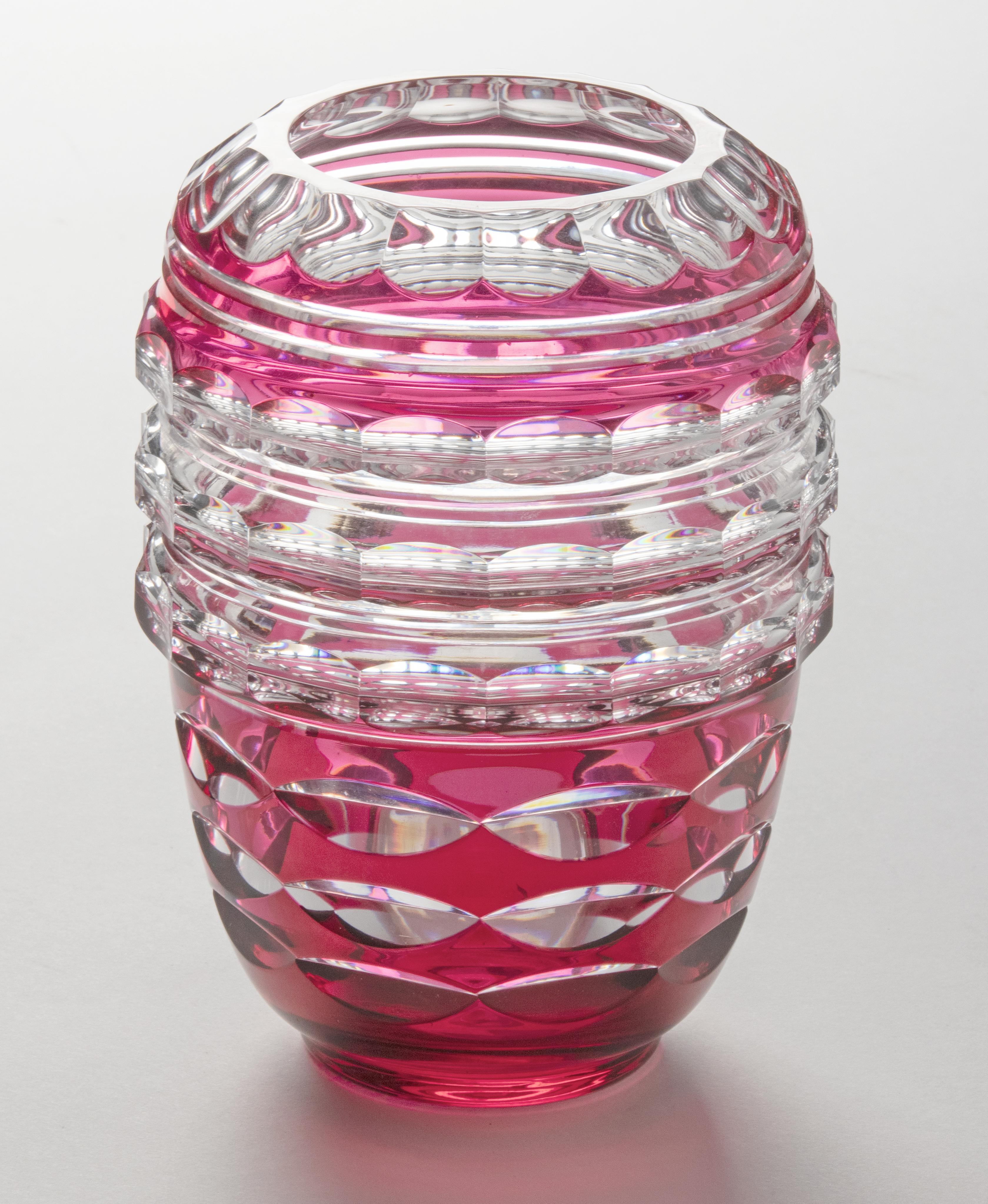 Vase Art Déco en cristal du début du XXe siècle fabriqué par Val Saint Lambert en vente 5