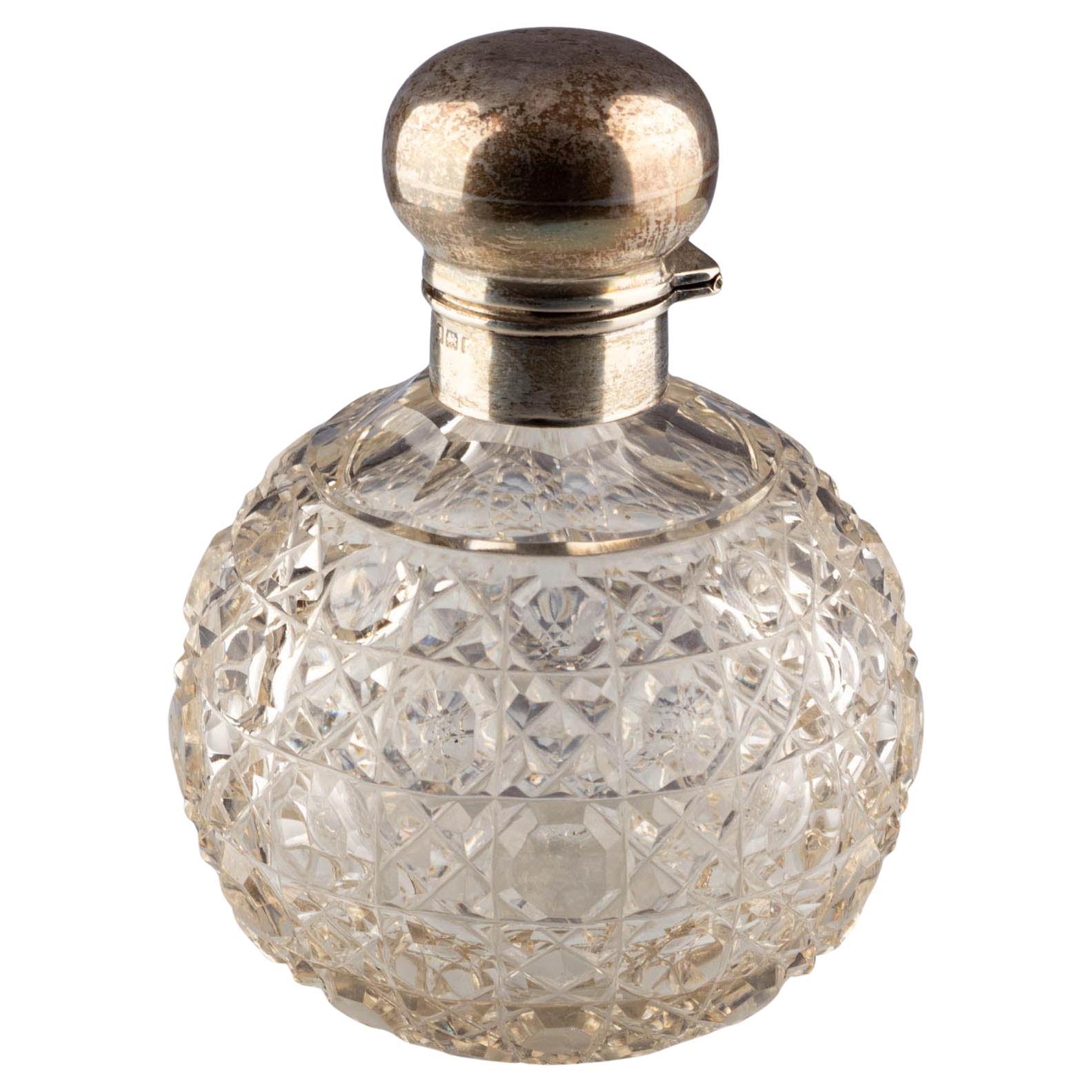 Encrier en verre taillé du début du XXe siècle avec montures en argent, Birmingham, 1905 en vente